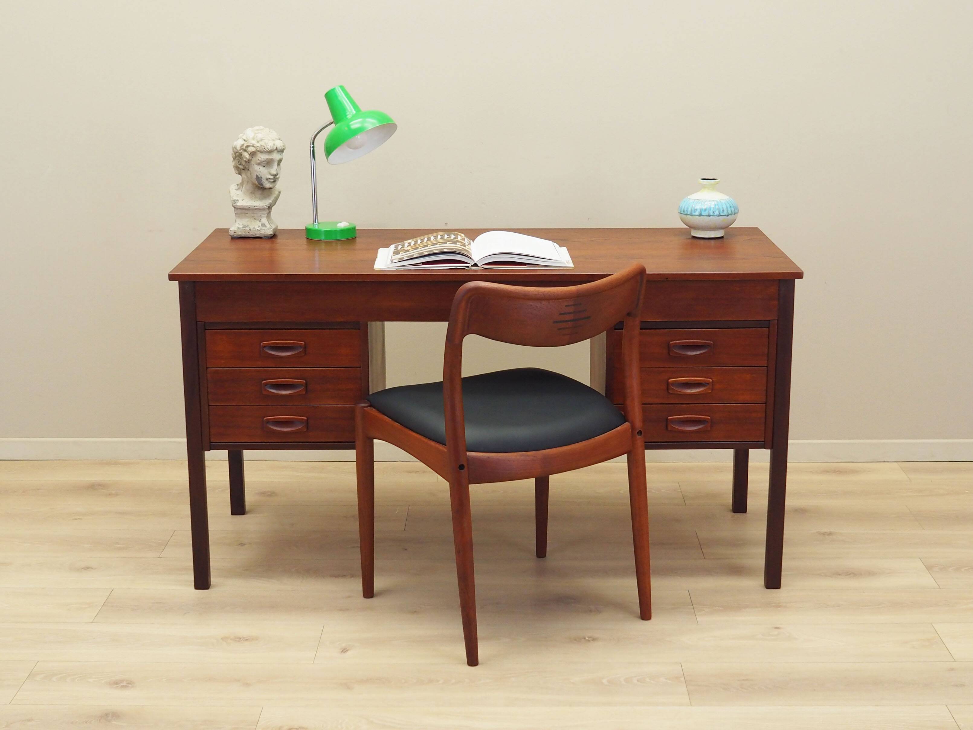 Teak desk, Danish design, 1970s, production: Denmark