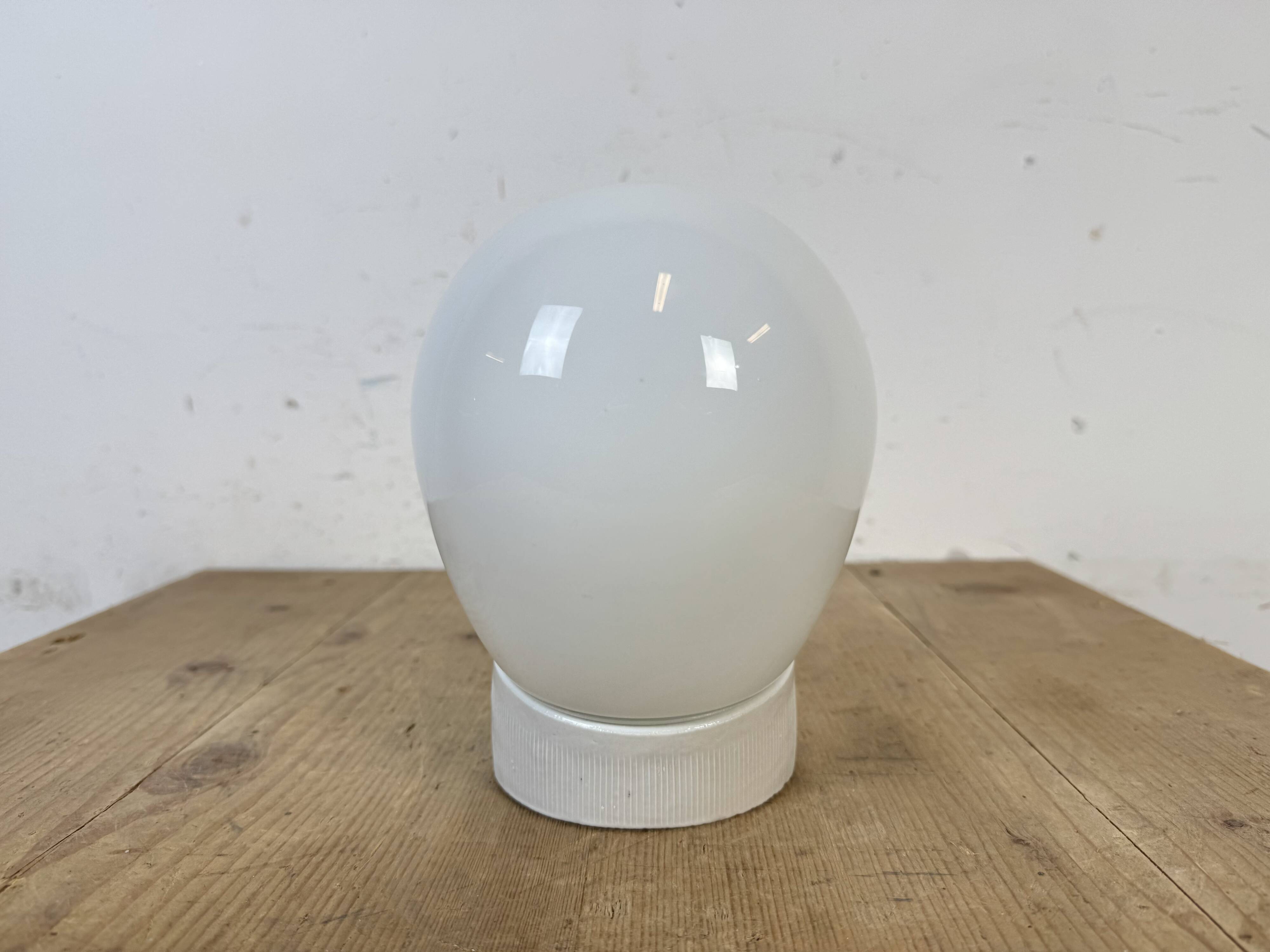 Vintage White Porcelain Wall Light, 1970s