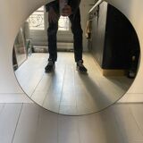 Large round mirror 70