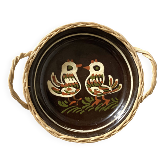 Plat alsacien oiseaux en osier et céramique