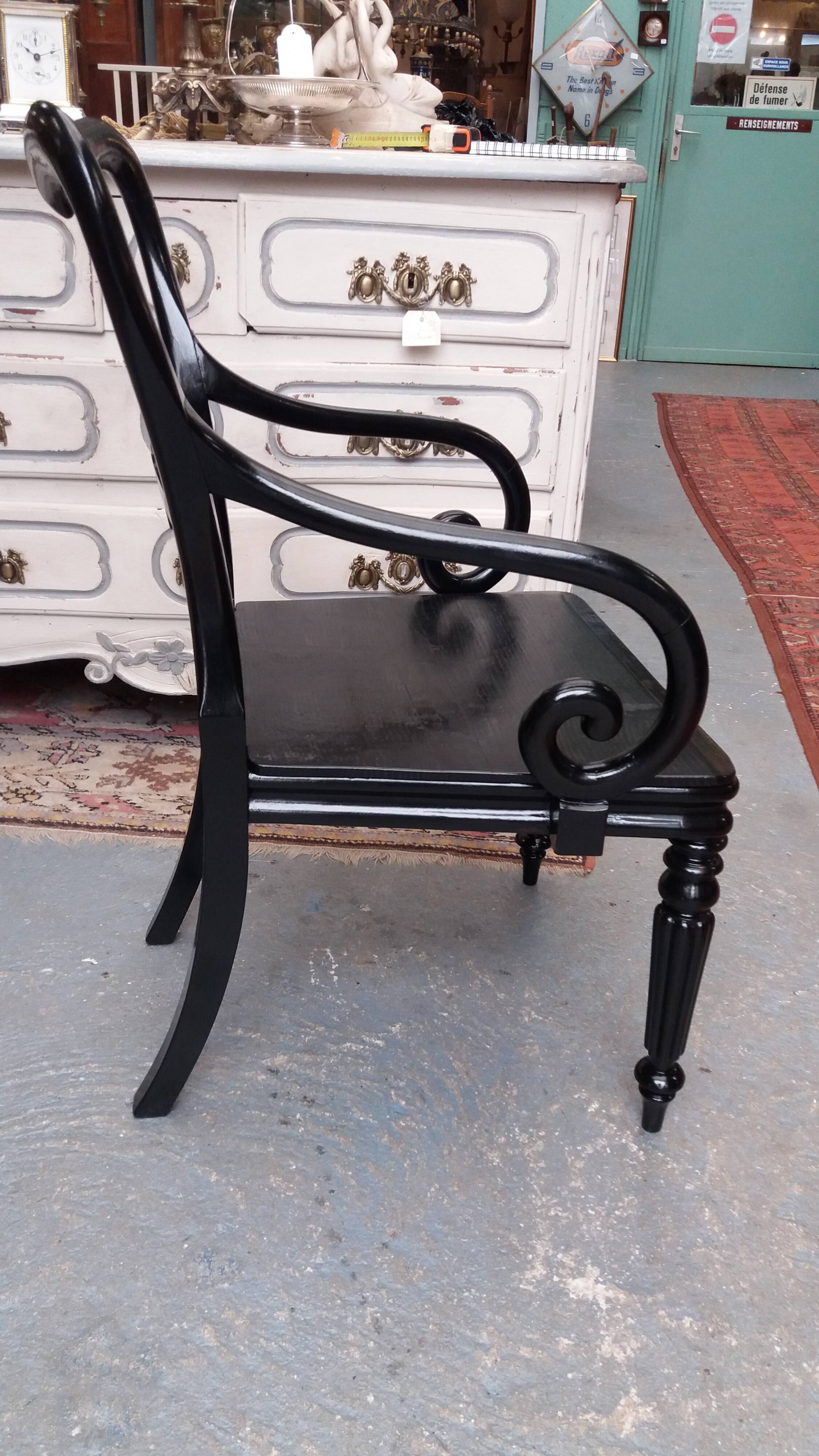 Napoleon 3 office chair