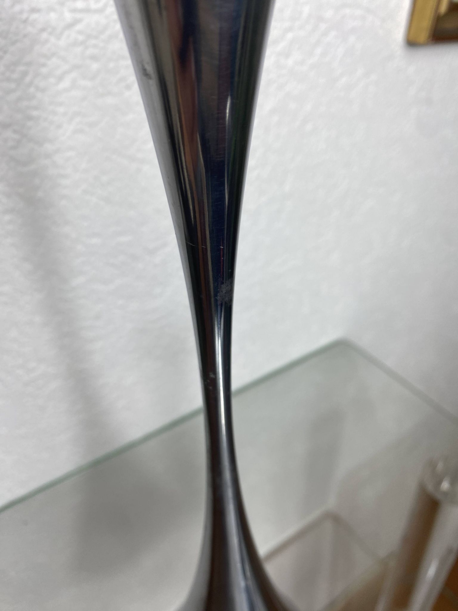 Paire de bougeoirs design en acier inoxydable