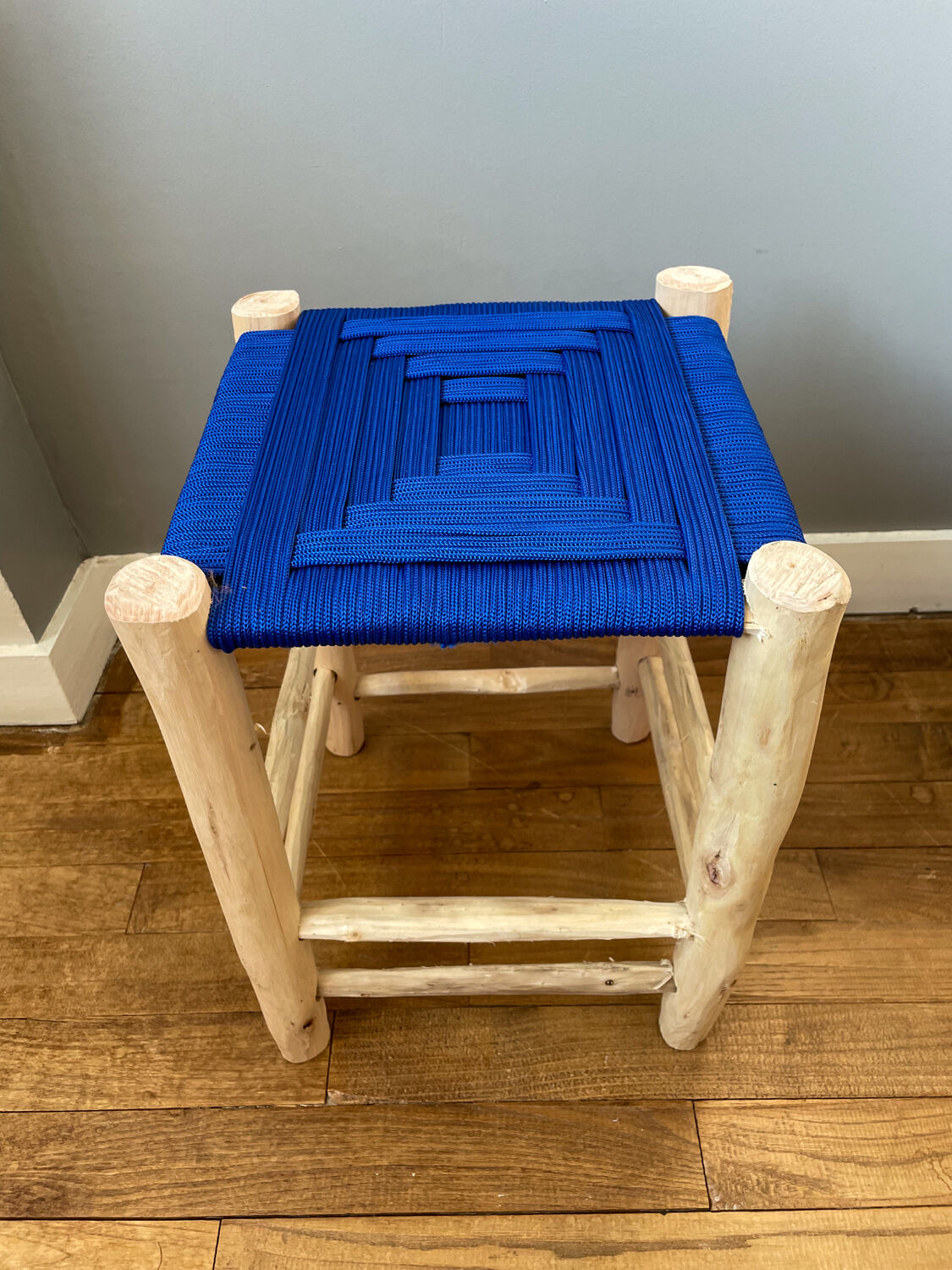 Moroccan stool beldi seated blue Majorelle