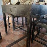 Table carrée ancienne bois laqué