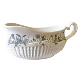 Very pretty porcelain sauceboat with a spout from Chauvigny, France, in very good condition.