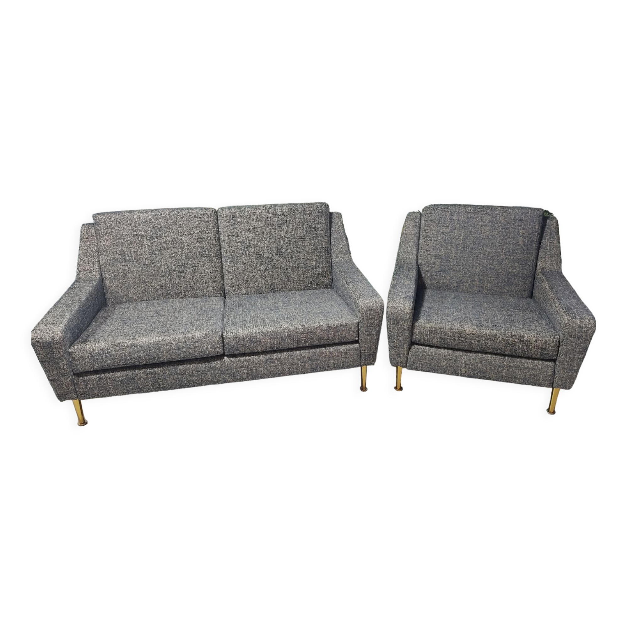 Airborne sofa and armchair