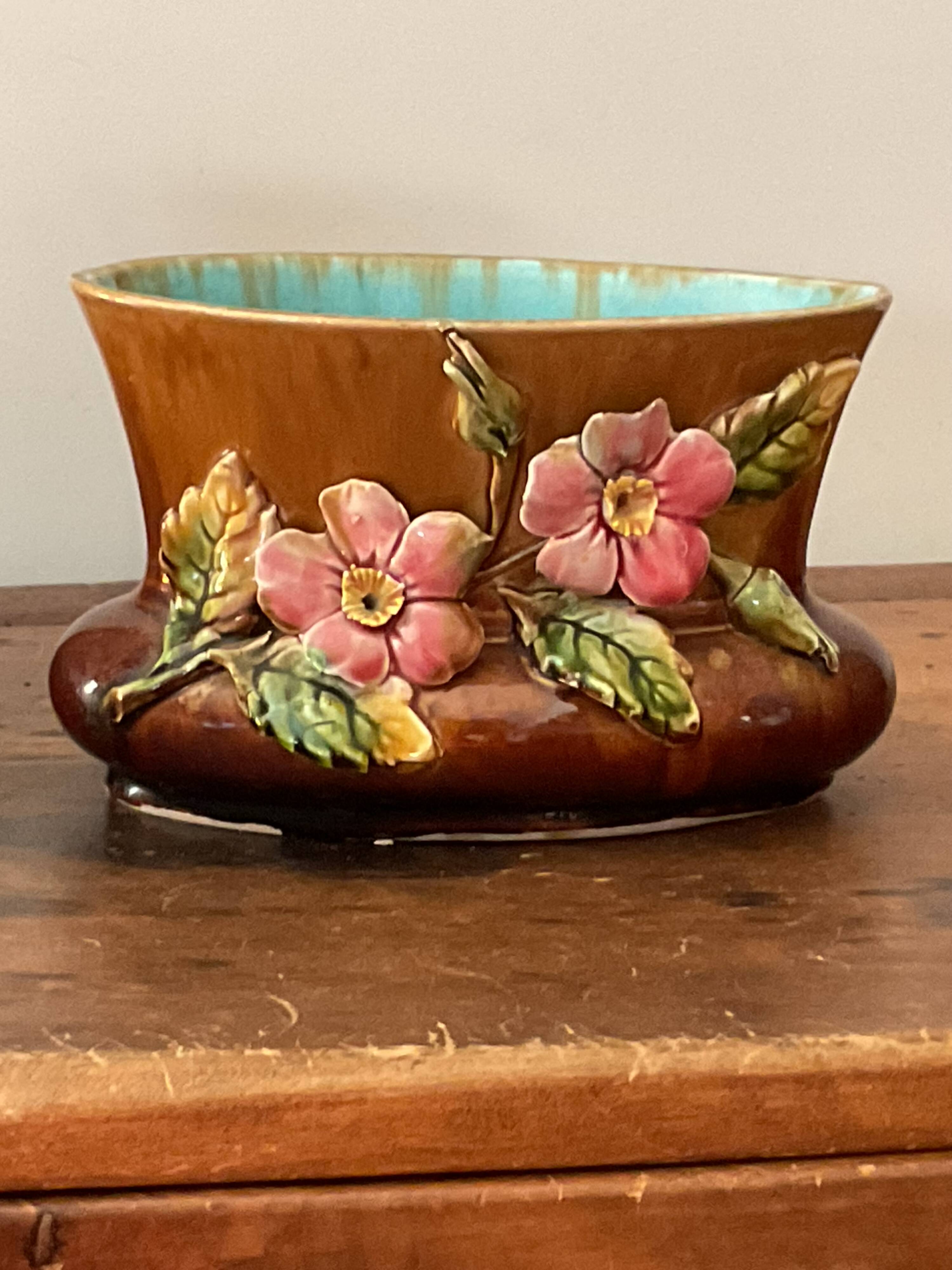Slush vases