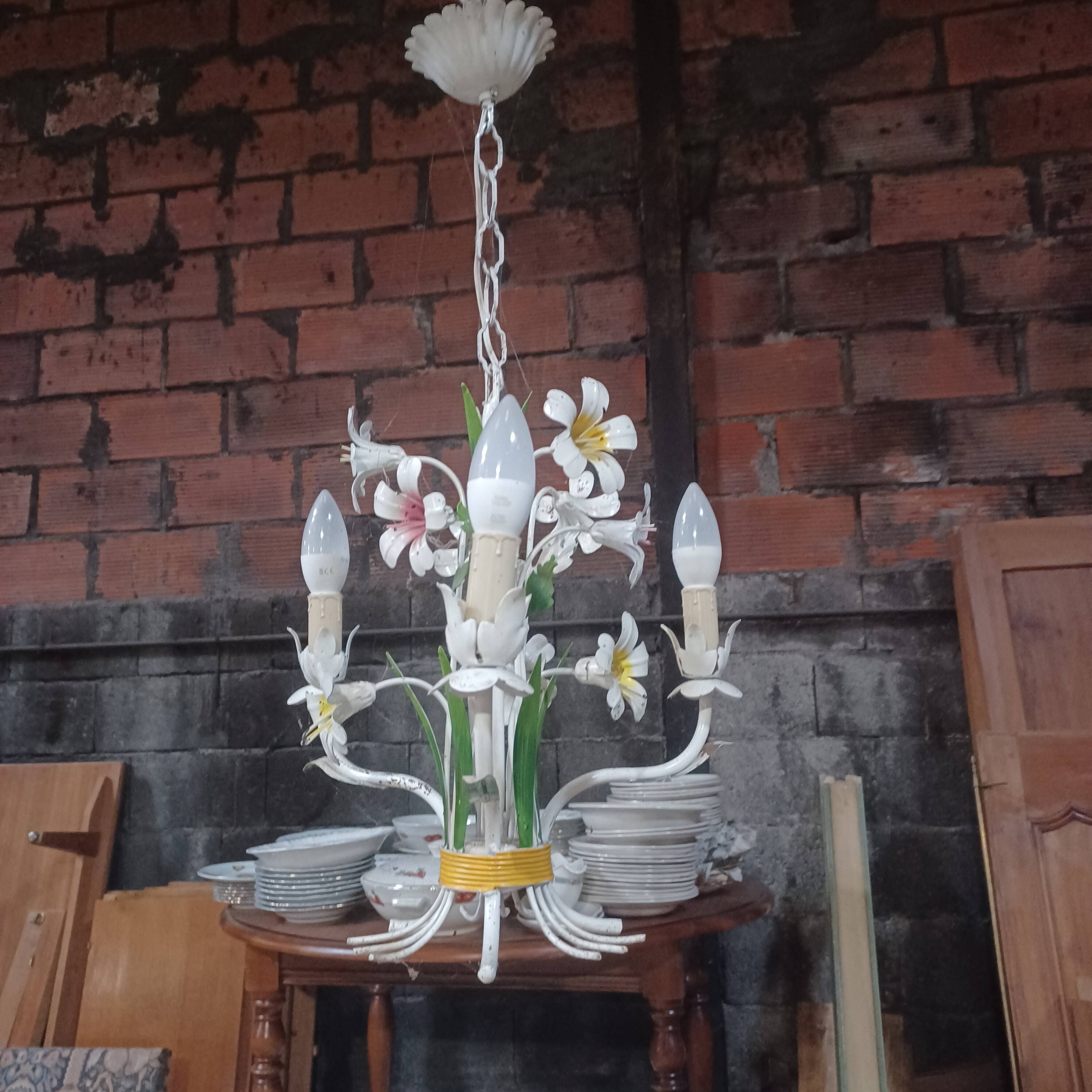 Flower chandelier