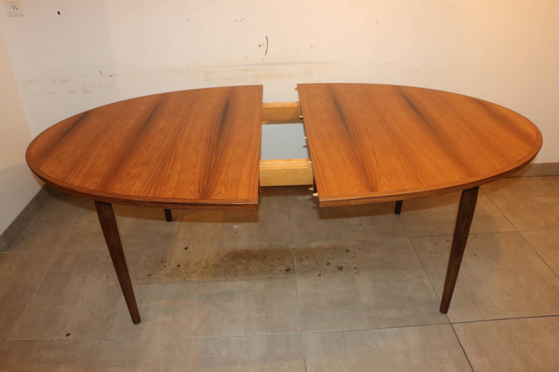 Arne Vodder rosewood table for 6/10 people