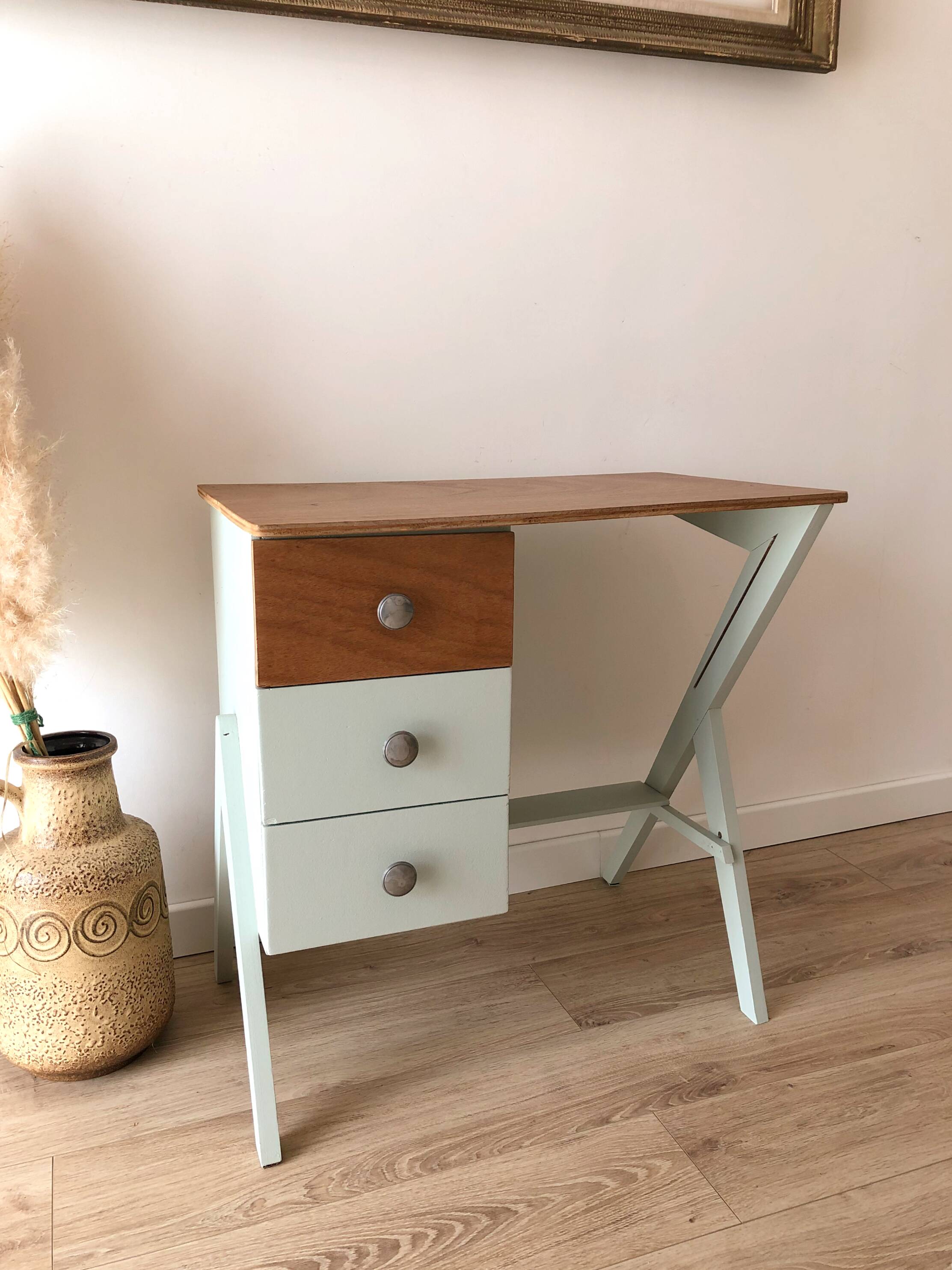 Vintage desk for children/teenagers