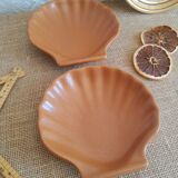 Set of two scallop shell ramekins Emile Henry France