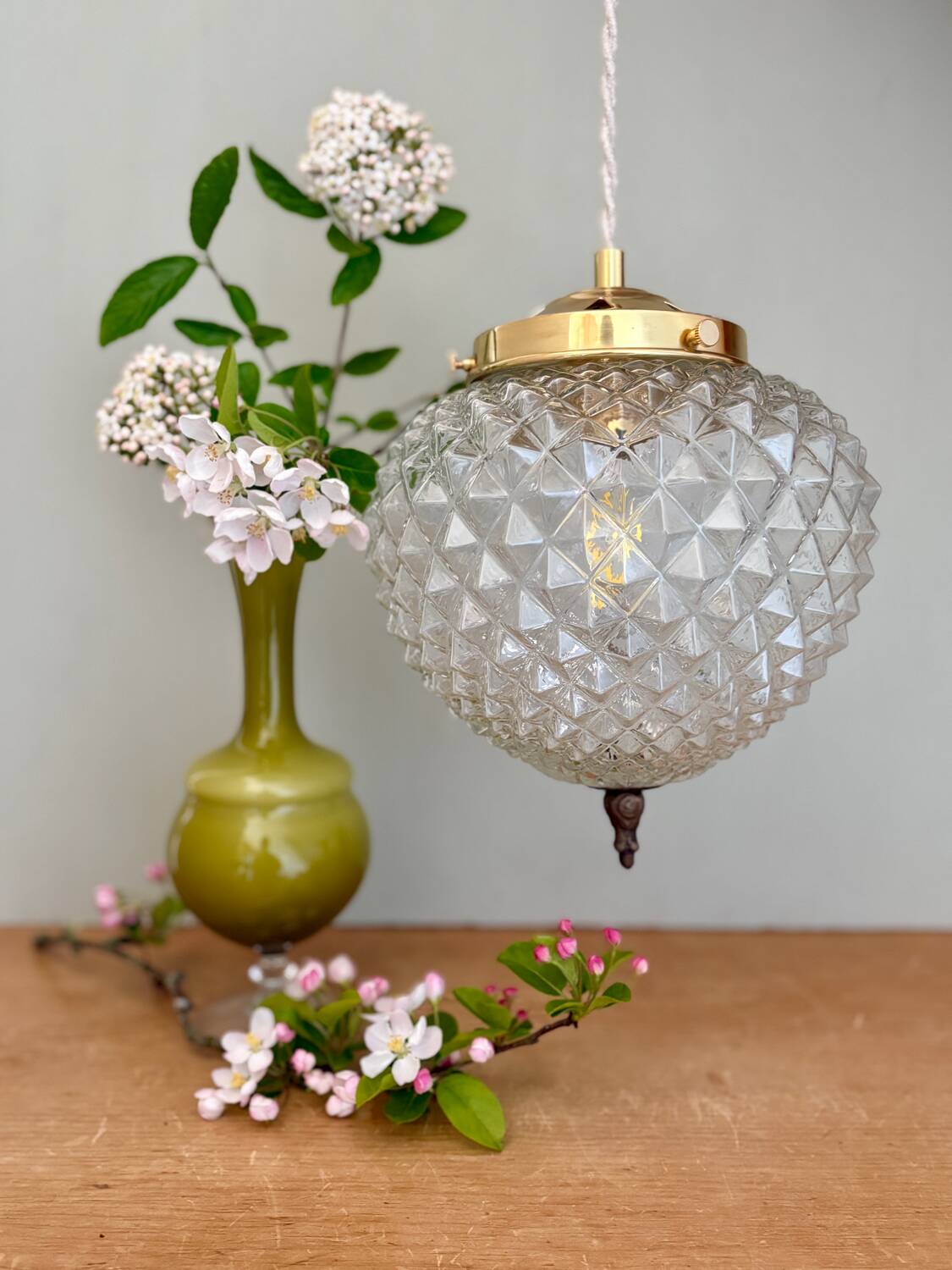 Vintage diamond-point glass globe pendant light