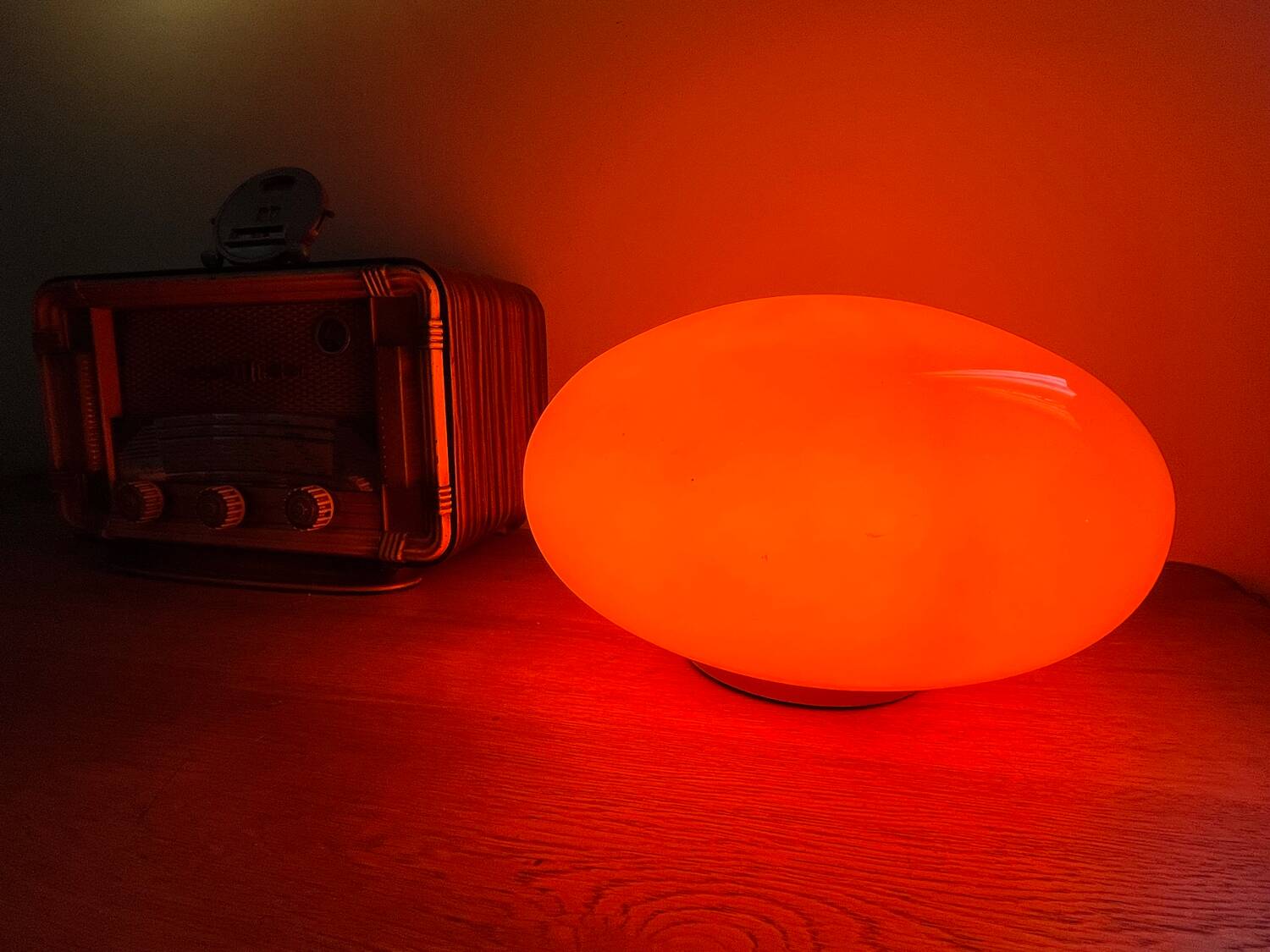 Lampe boule orange