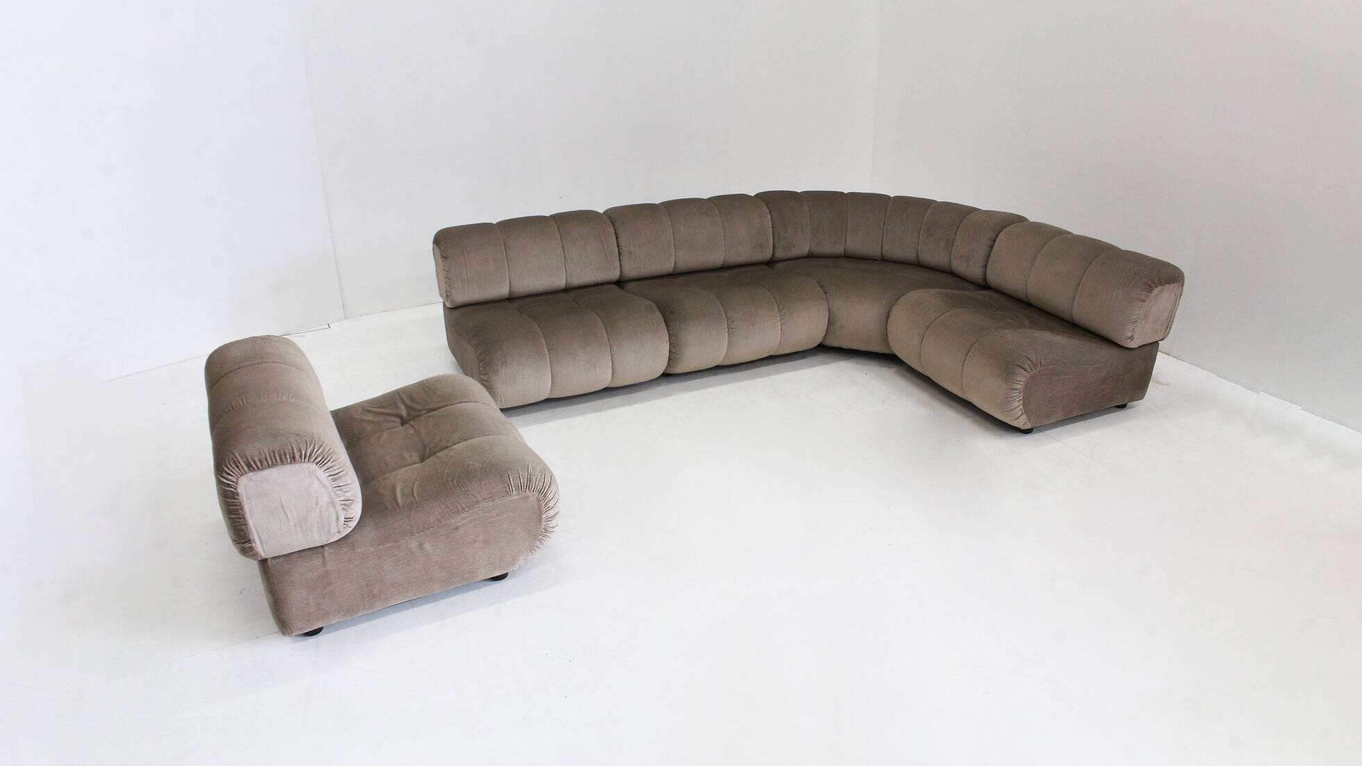 Vintage Italian Giuseppe Munari modular sofa, Italy, 1970s