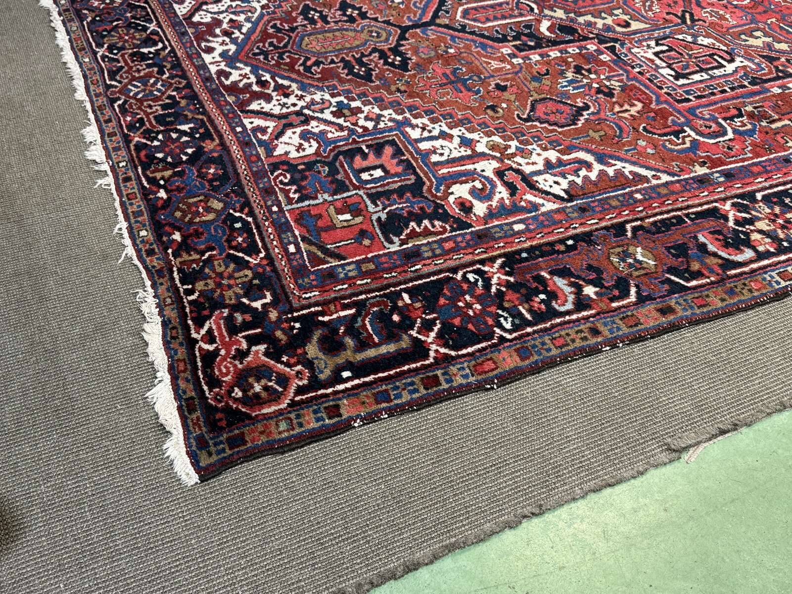 Handmade wool Iranian carpet - 3.35m x 2.32m