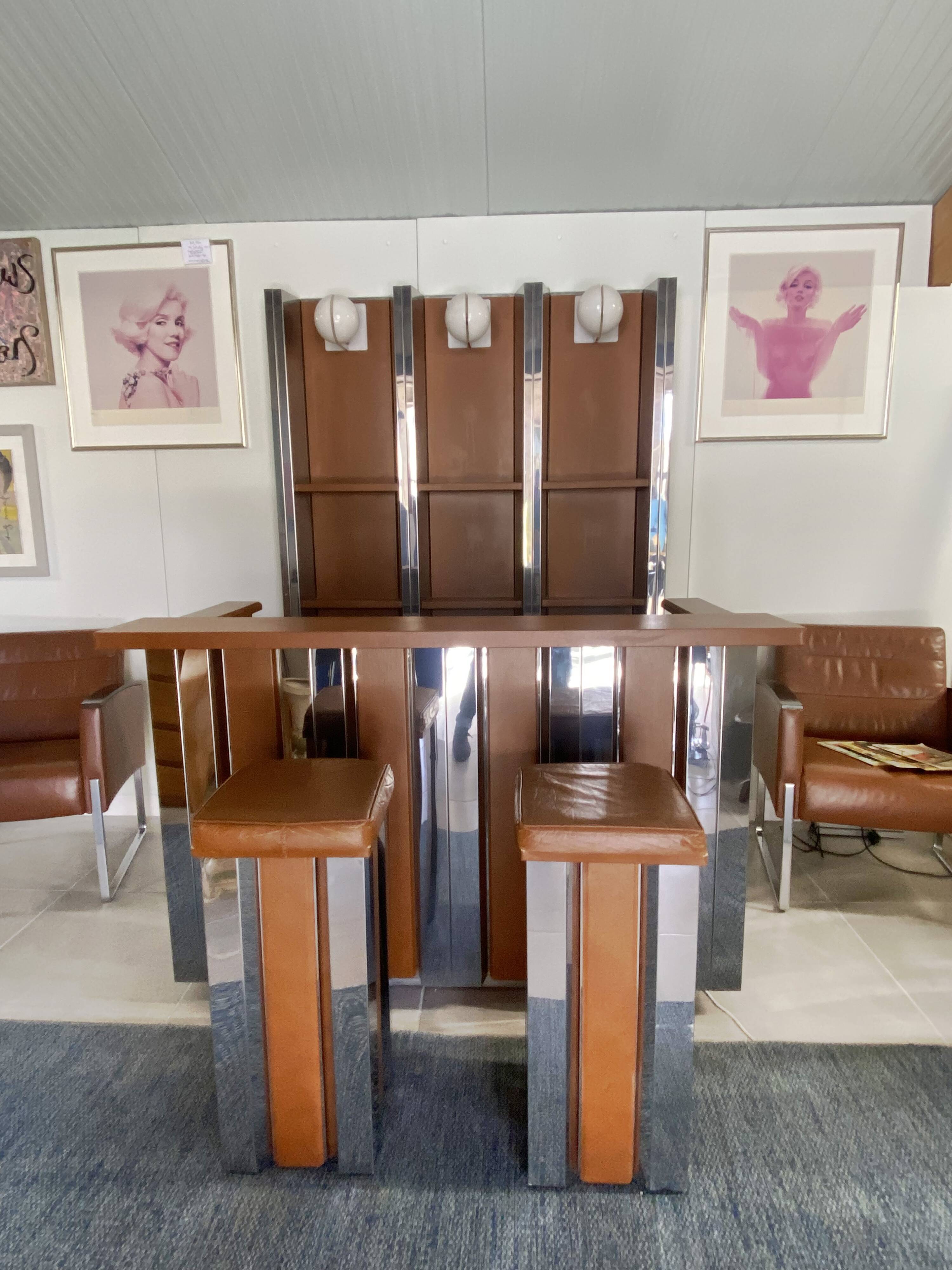 Bar Set - Shelves-Stools - Year 1970