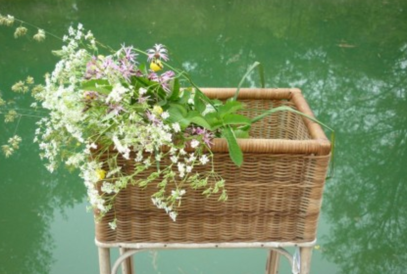 Jardinière en osier