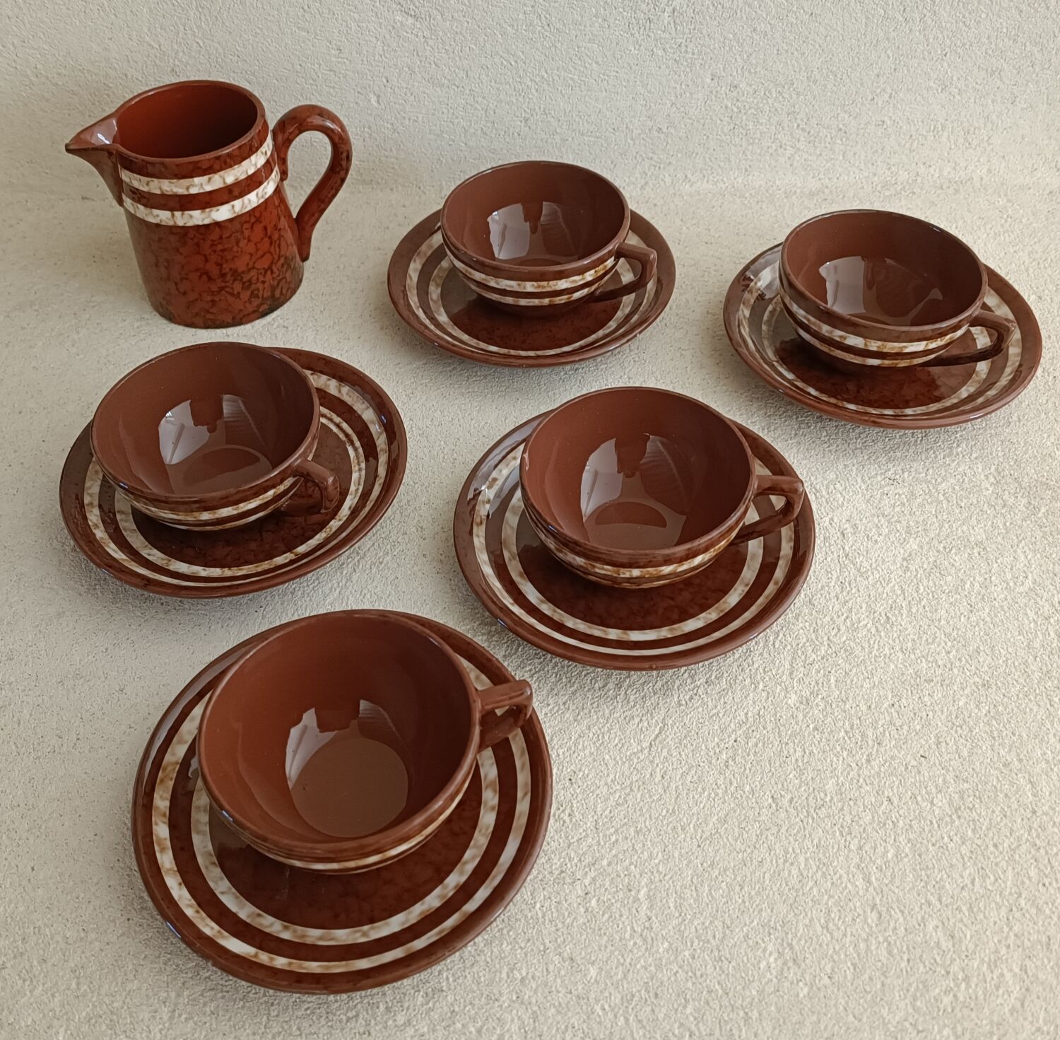Set of 5 cups and 1 milk jug Mary Sarreguemines