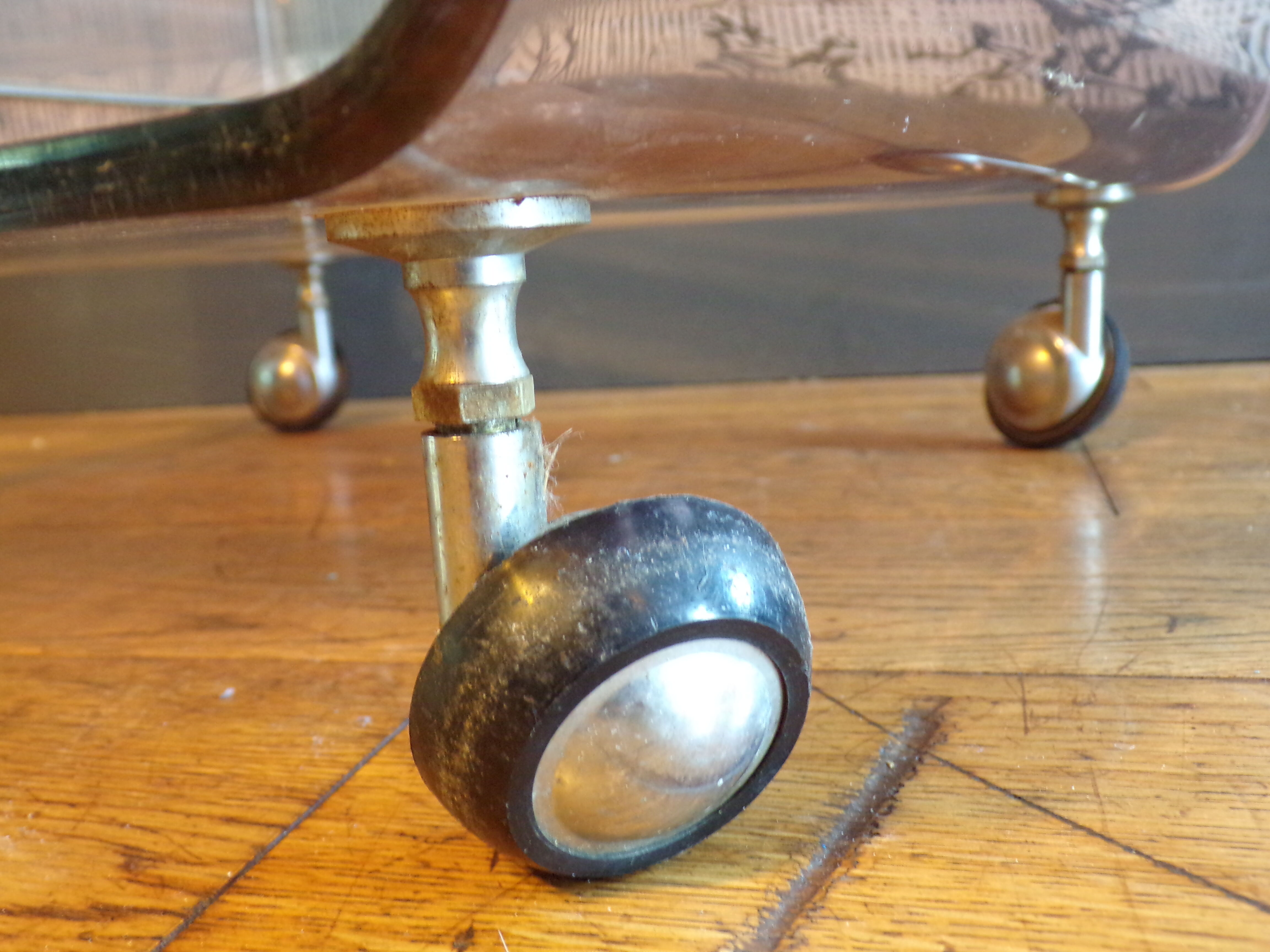 Michel Dumas vinyl cabinet in plexiglass