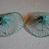 Pair of metal flower to hang