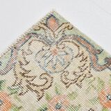 4x7 Light Yellow and Brown Persian Rug, 114x204Cm