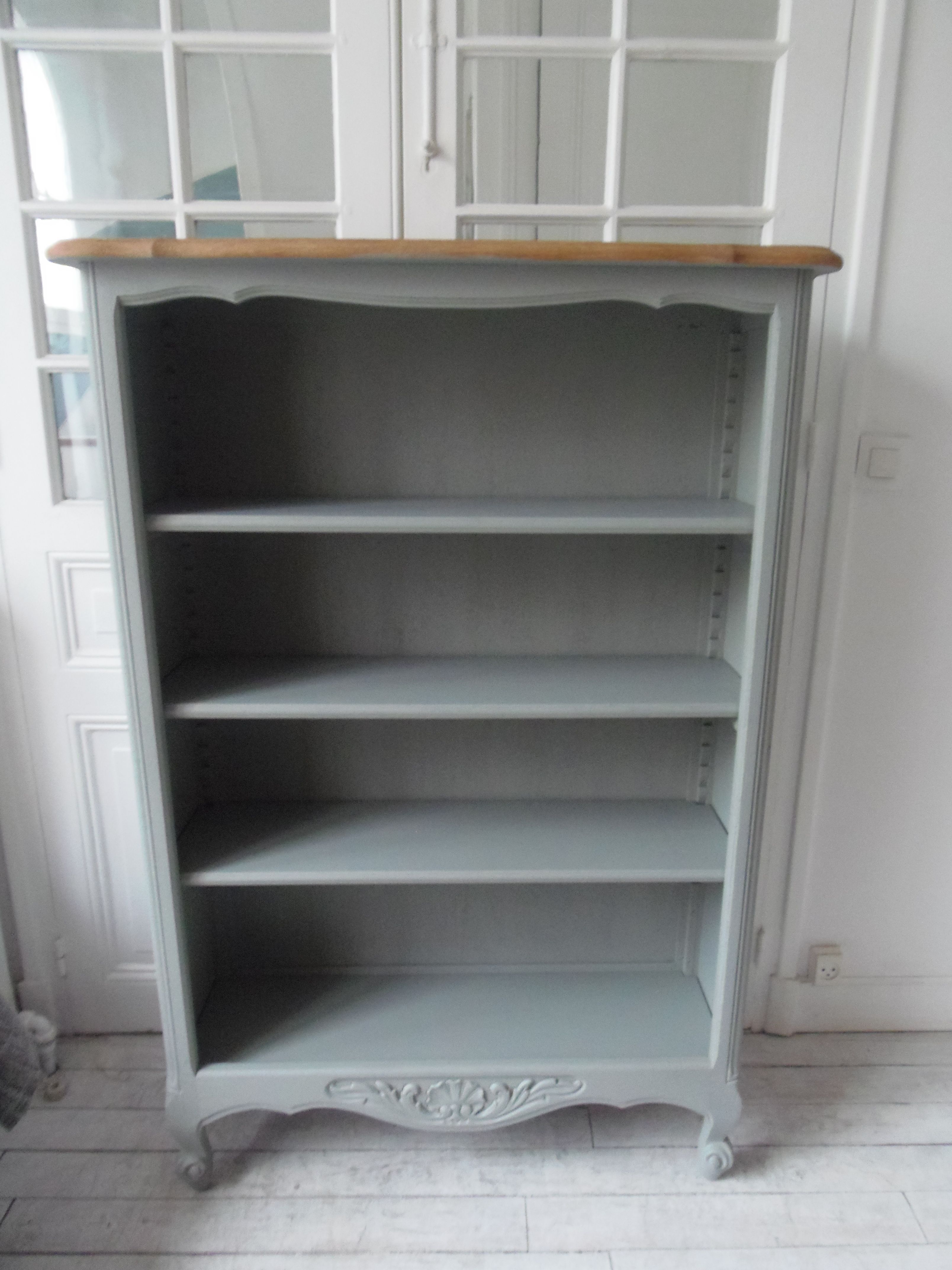 Louis XV style bookcase, green gray with 3 adjustable shelves, wooden tray.