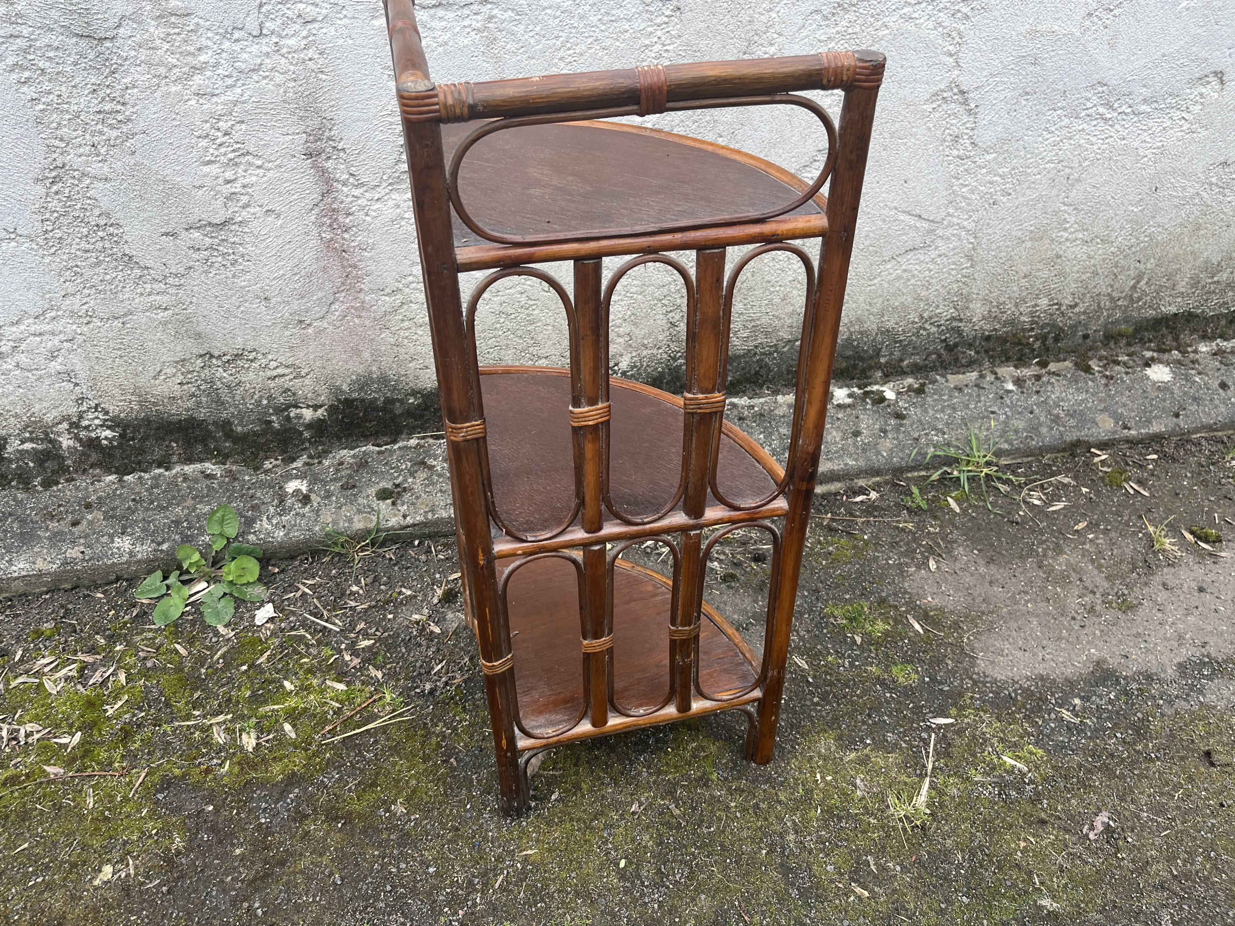 Vintage rattan corner shelf 87 cm