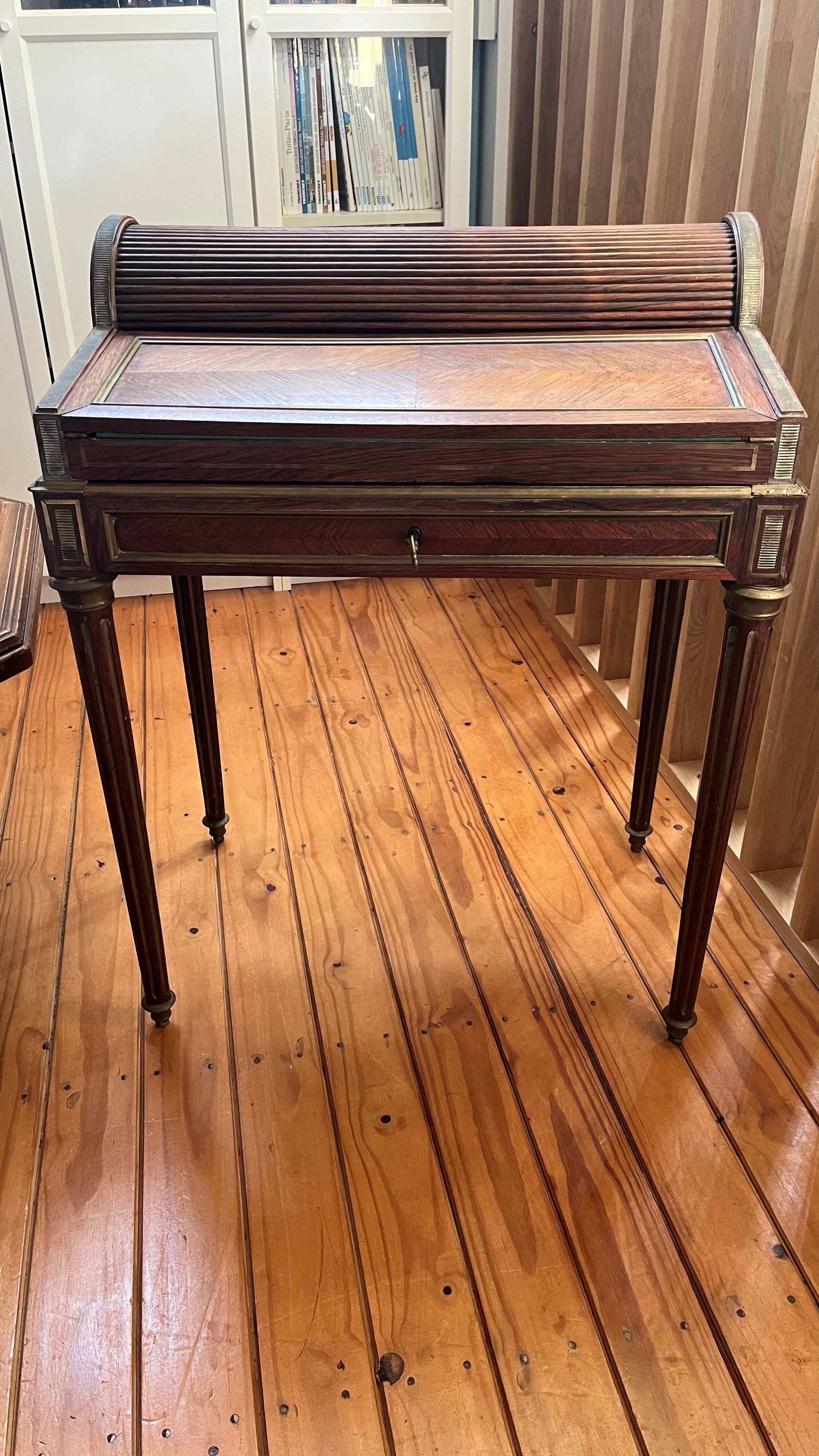 Mahogany Slope Desk
