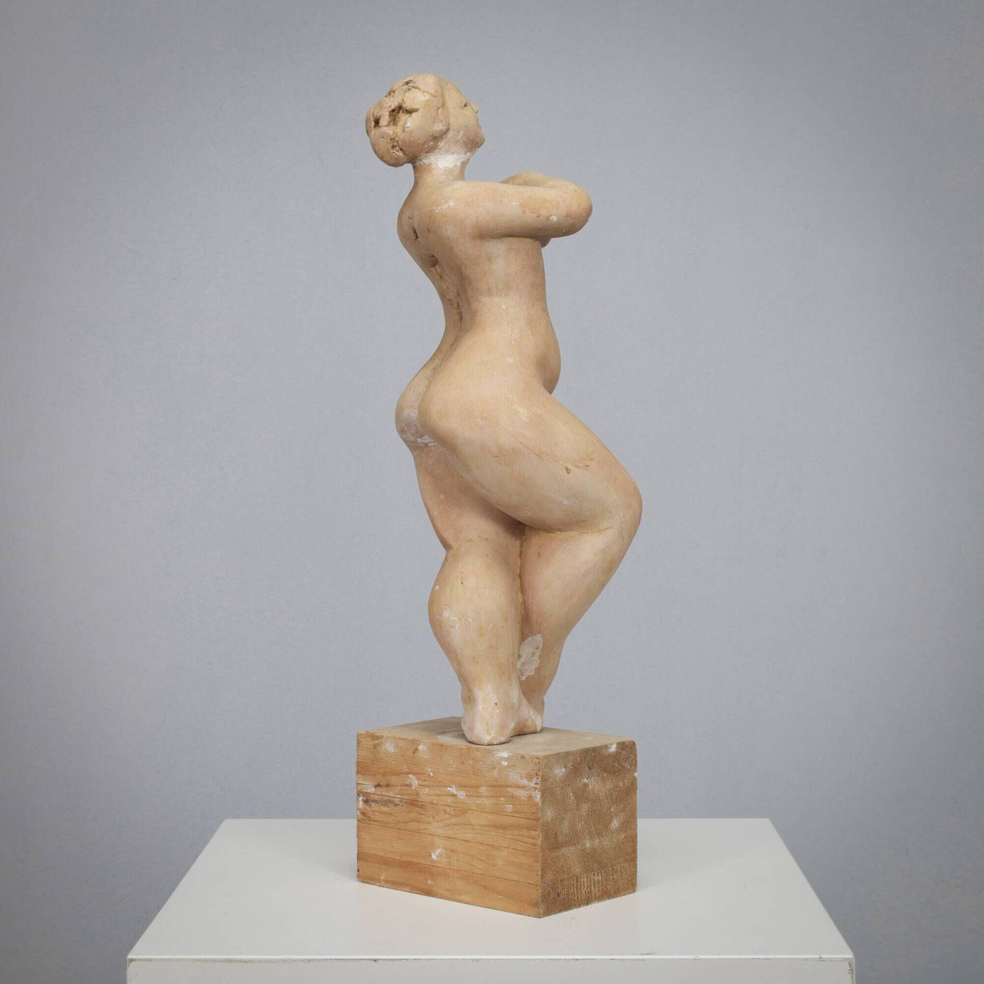 Group of four female sculptures by Francine Govers, Netherlands, 1990s