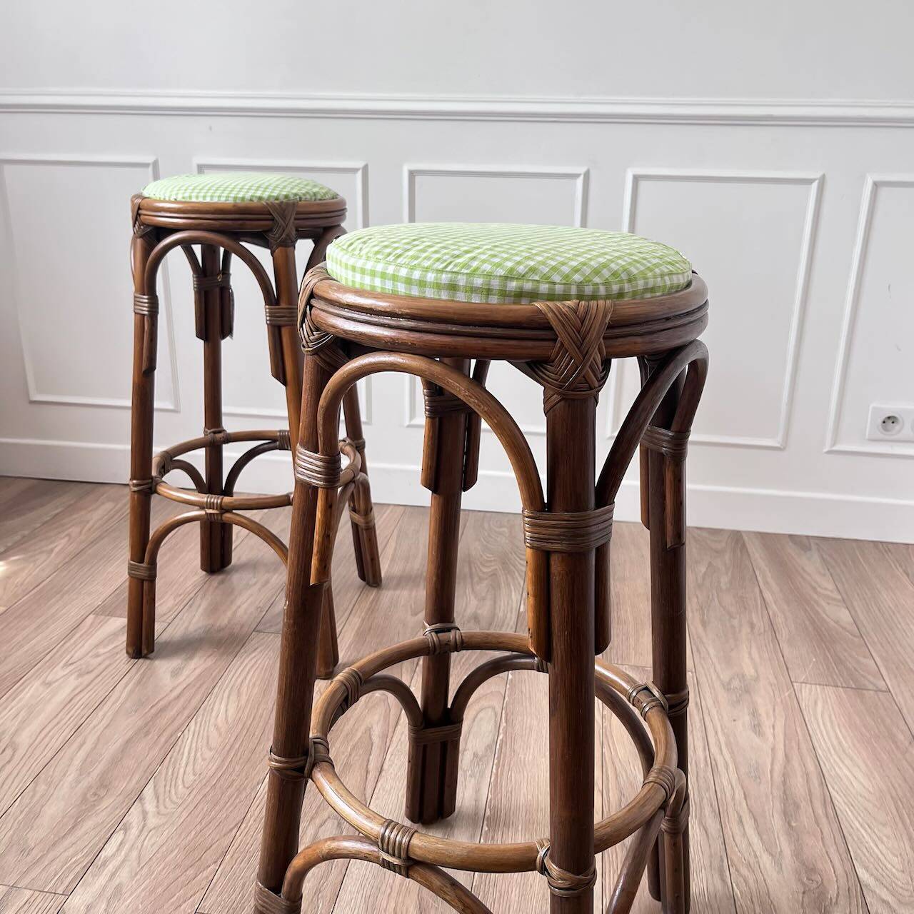 Paire de tabourets de bar