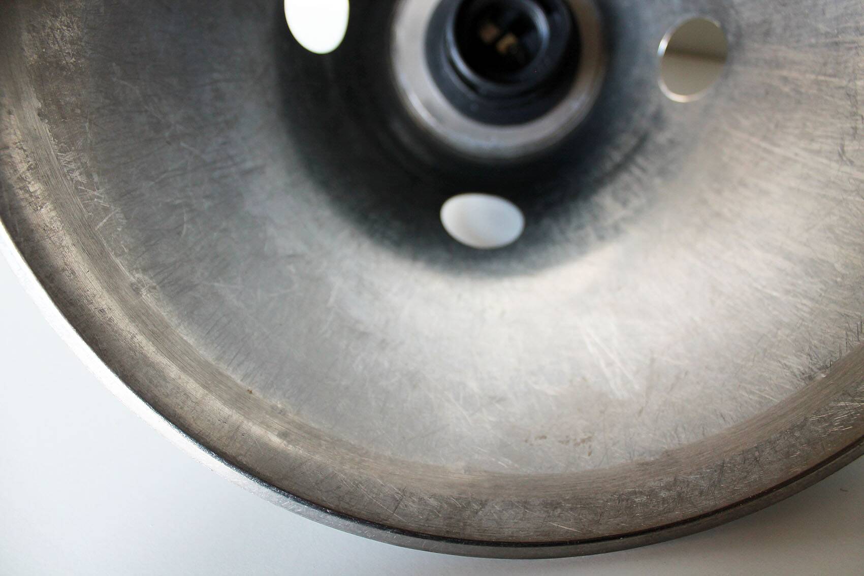 Suspension de style industriel en acier inox