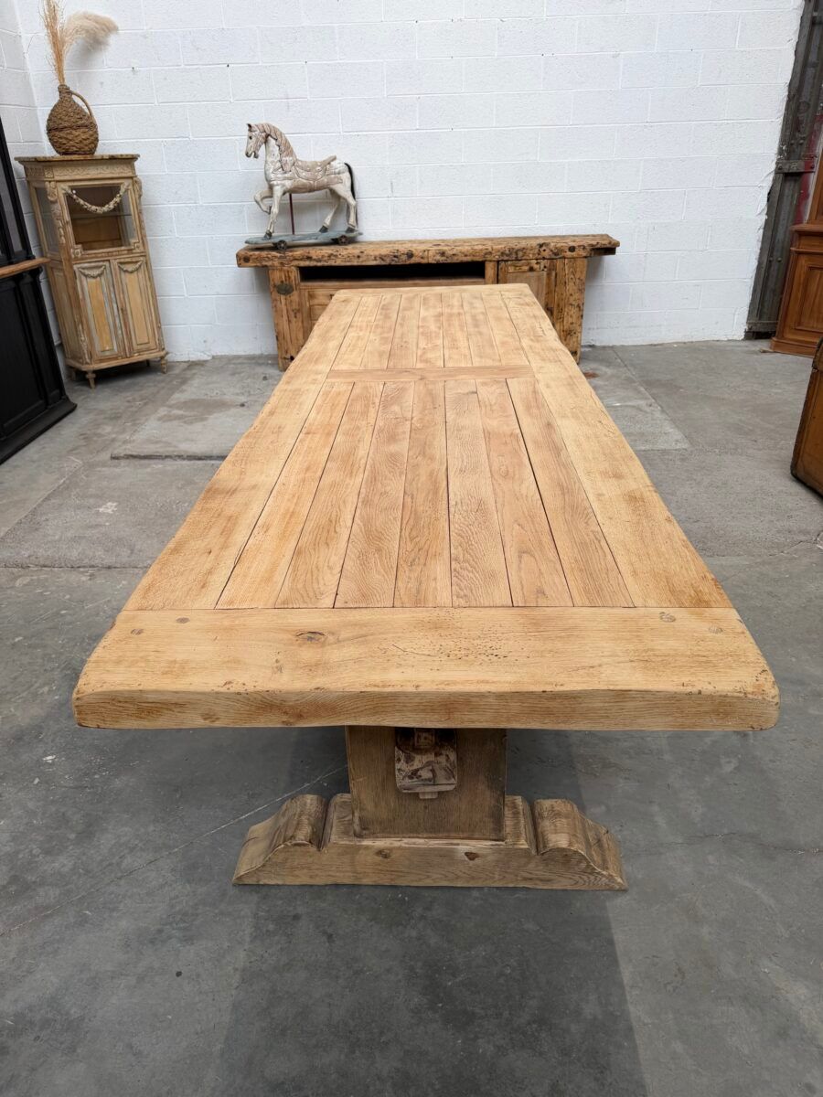 Immense table de ferme en chêne massif