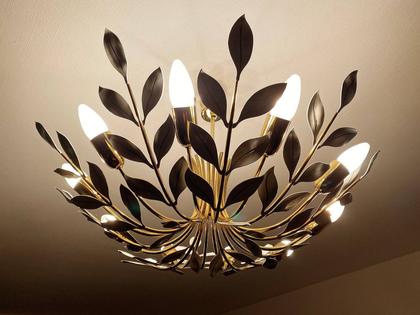 Large vintage pendant light from Vereinigte Werstaetten, 1950s