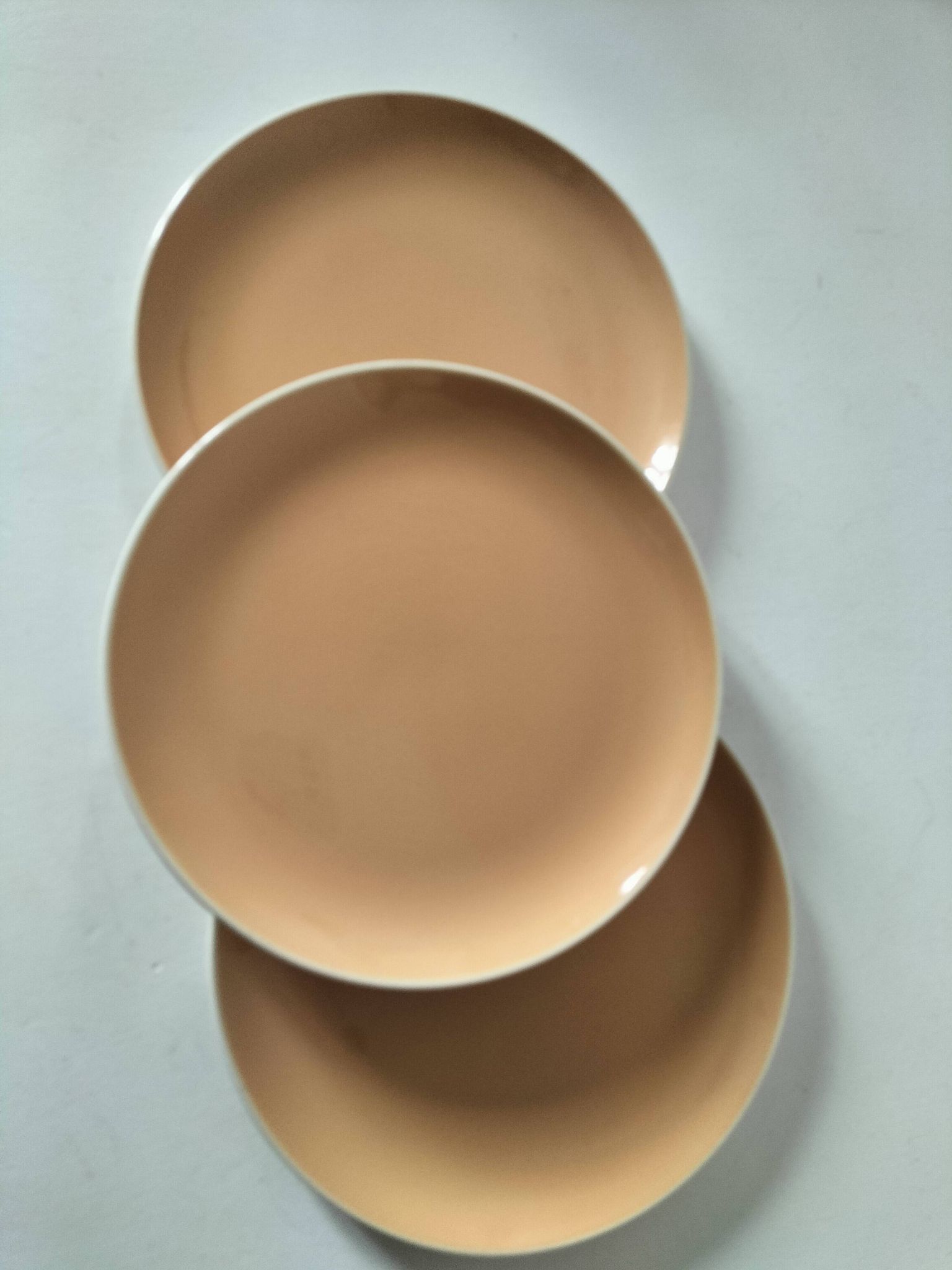 Set of three dessert plates Villeroy & Boch Mettlach powder pink