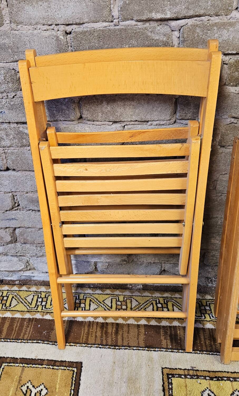 Set de 4 chaises pliantes dépareillées vintage