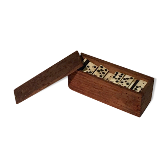 Game of dominoes bone and ebony, late 19th / early 20th century