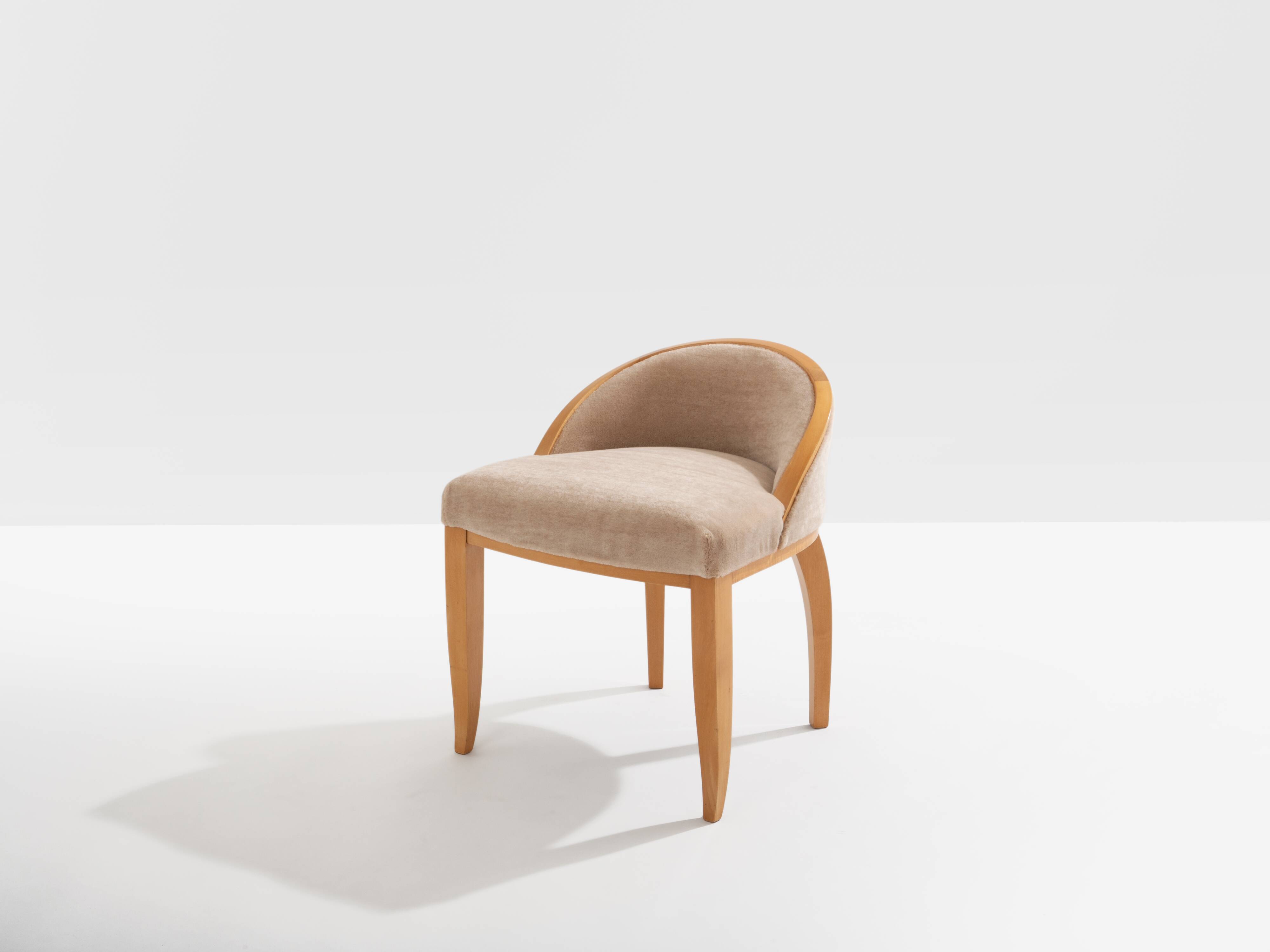 André Arbus chaise de coiffeuse en sycomore velours de mohair 1934