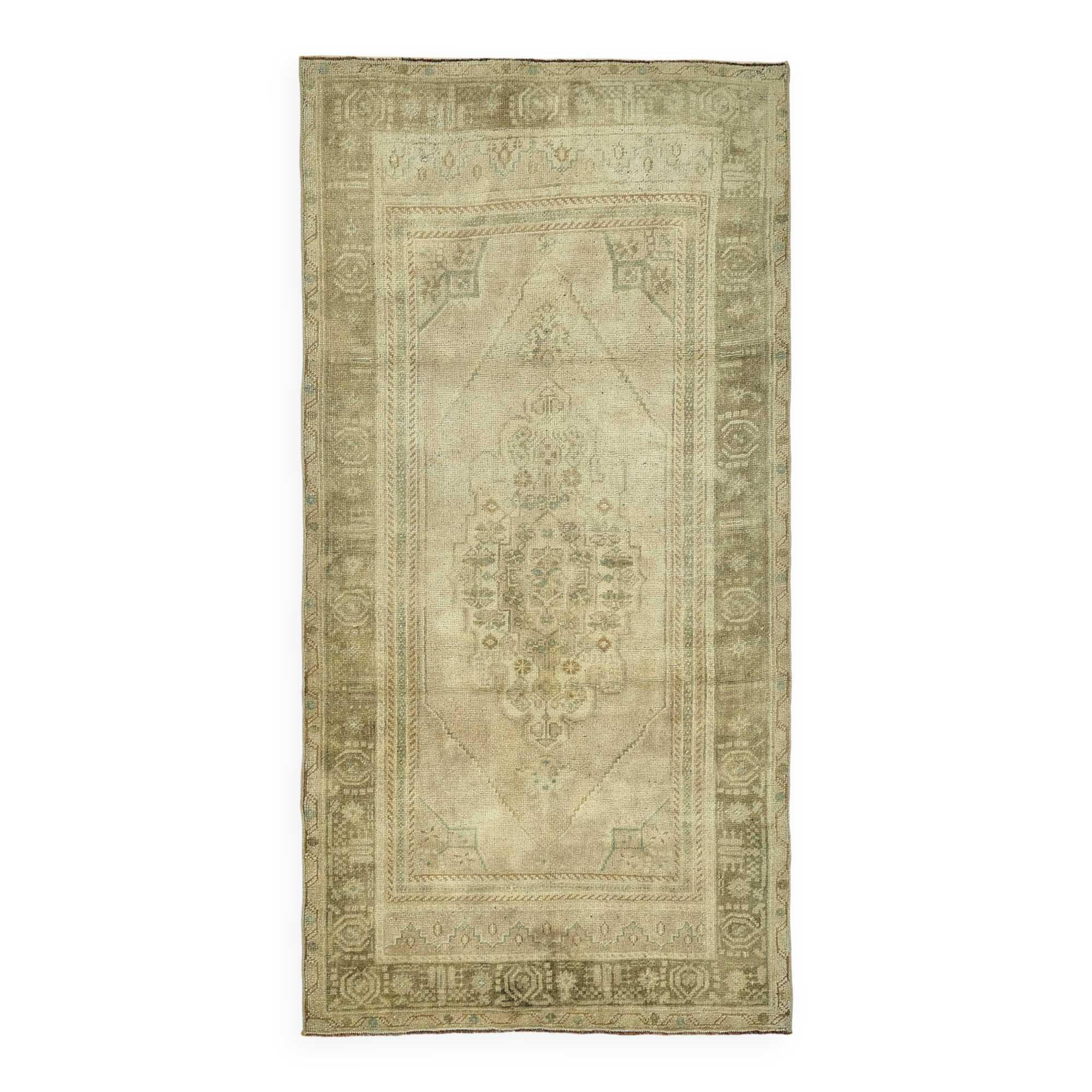 Turkish Vintage Anatolian Rug 106 cm x 210 cm