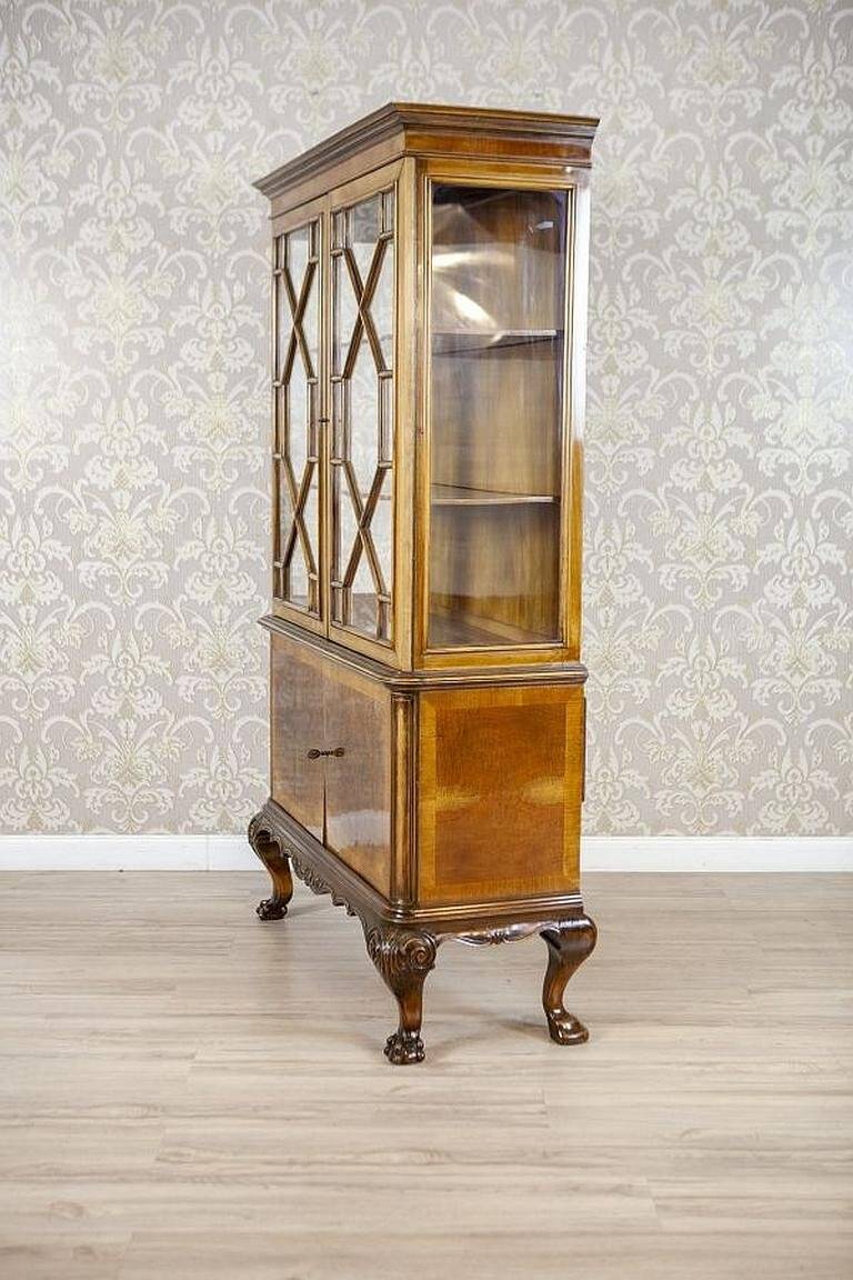 Vitrine en bois et placage d'acajou Chippendale, années 1930