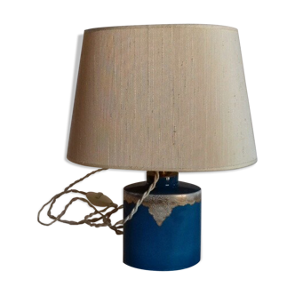 Blue porcelain bedside lamp