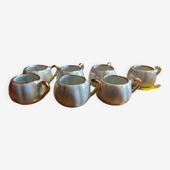 7 cups iridescent earthenware dinette