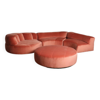 Roche Bobois “Paysage” Sofa Landscape In Coral Velvet By Hans Hopfer For Roche Bobois, 1974