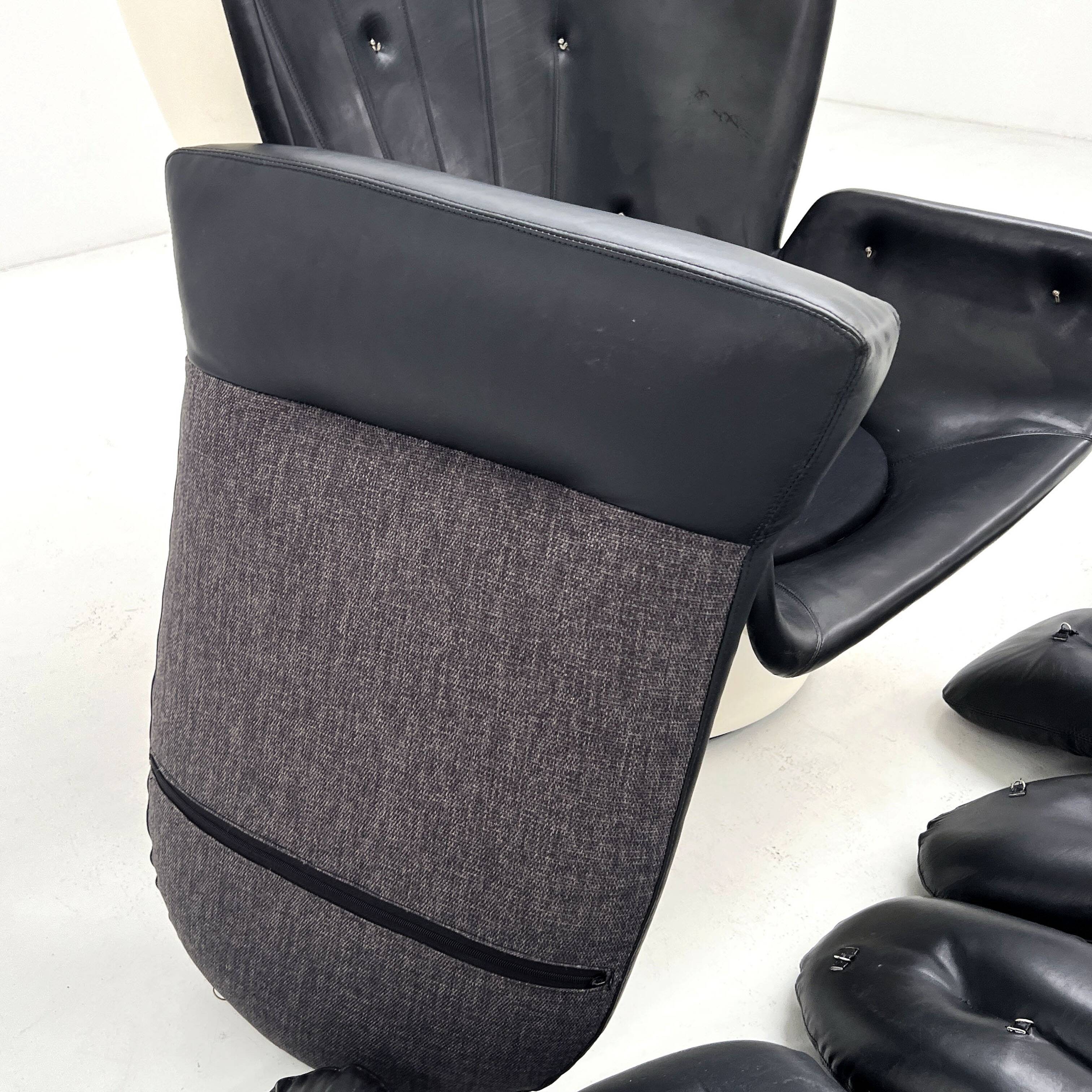 Elda armchair in white and black by Joe Colombo for Comfort, 1960