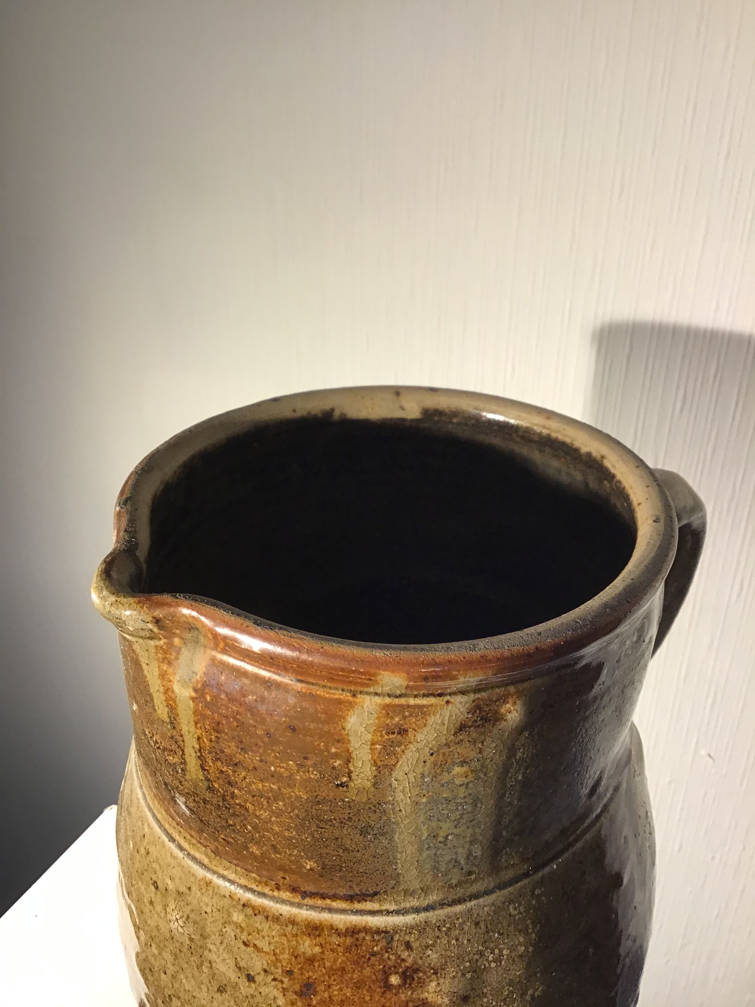 Milk pot made of 19th century Puisaye sandstone
