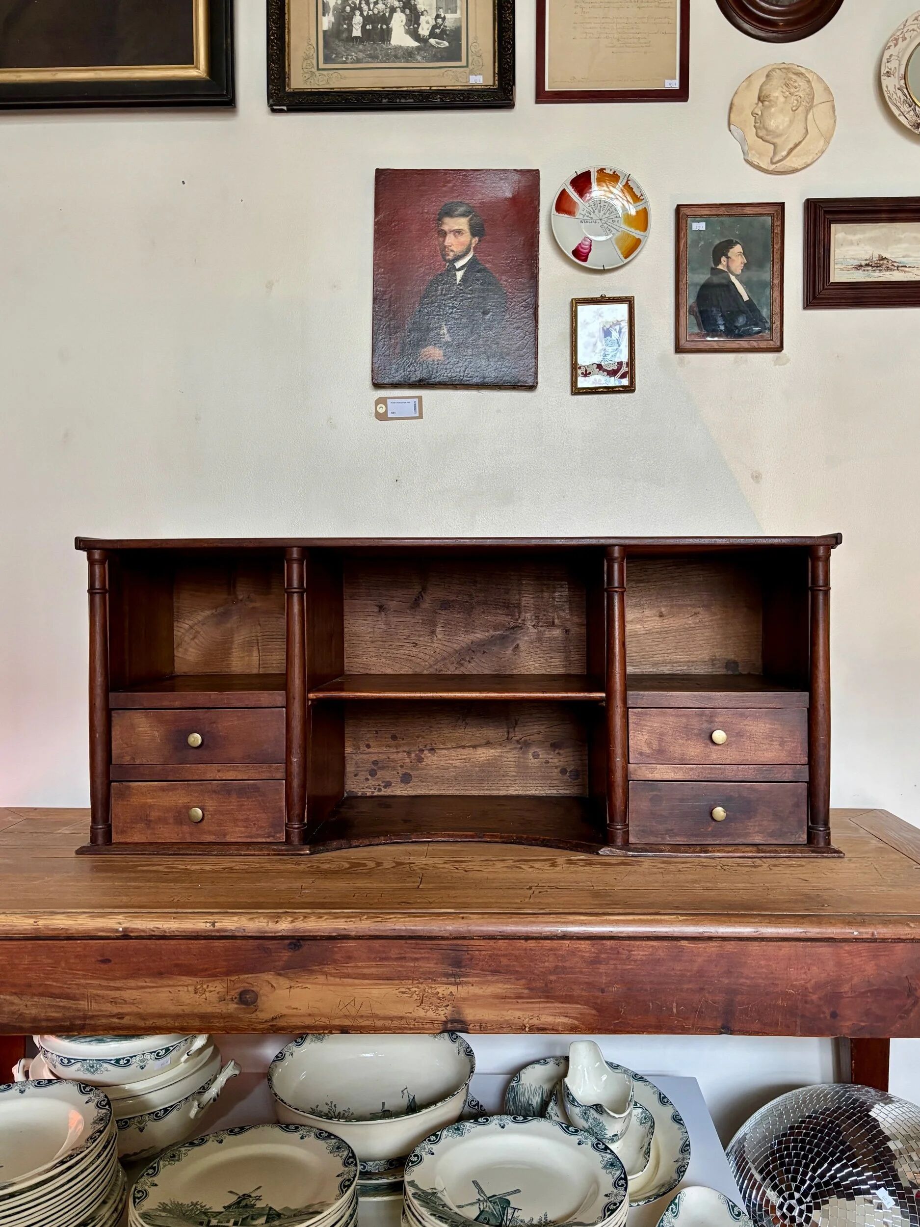 Meuble de rangement, cabinet 4 tiroirs en bois foncé