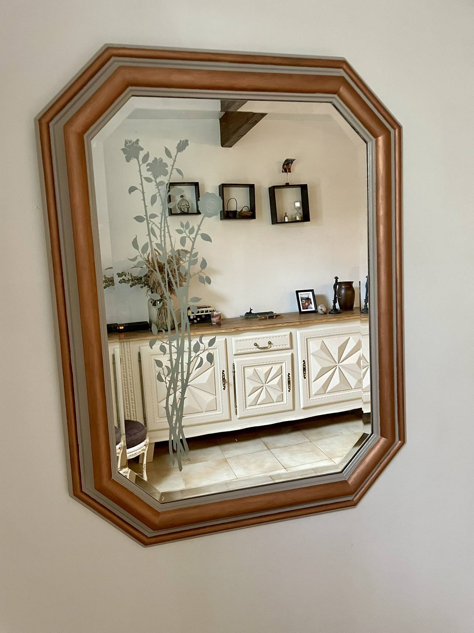 Wooden mirror