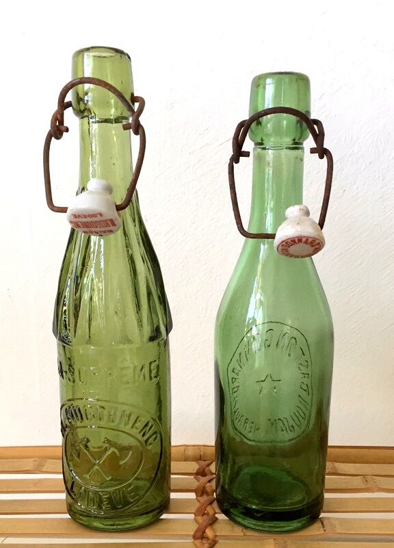 2 bouteilles bistrot verre porcelaine