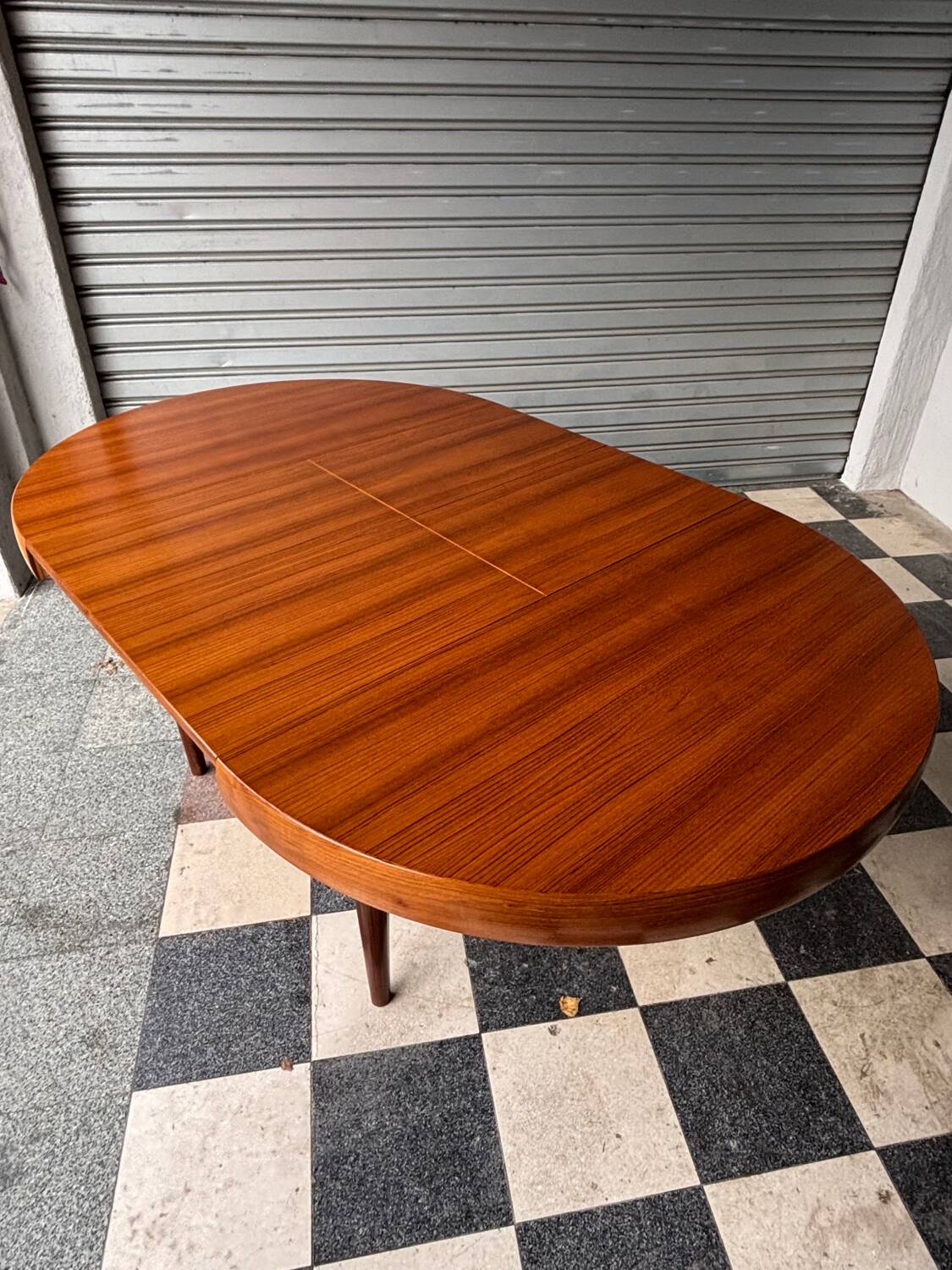 Table extensible en teck vintage