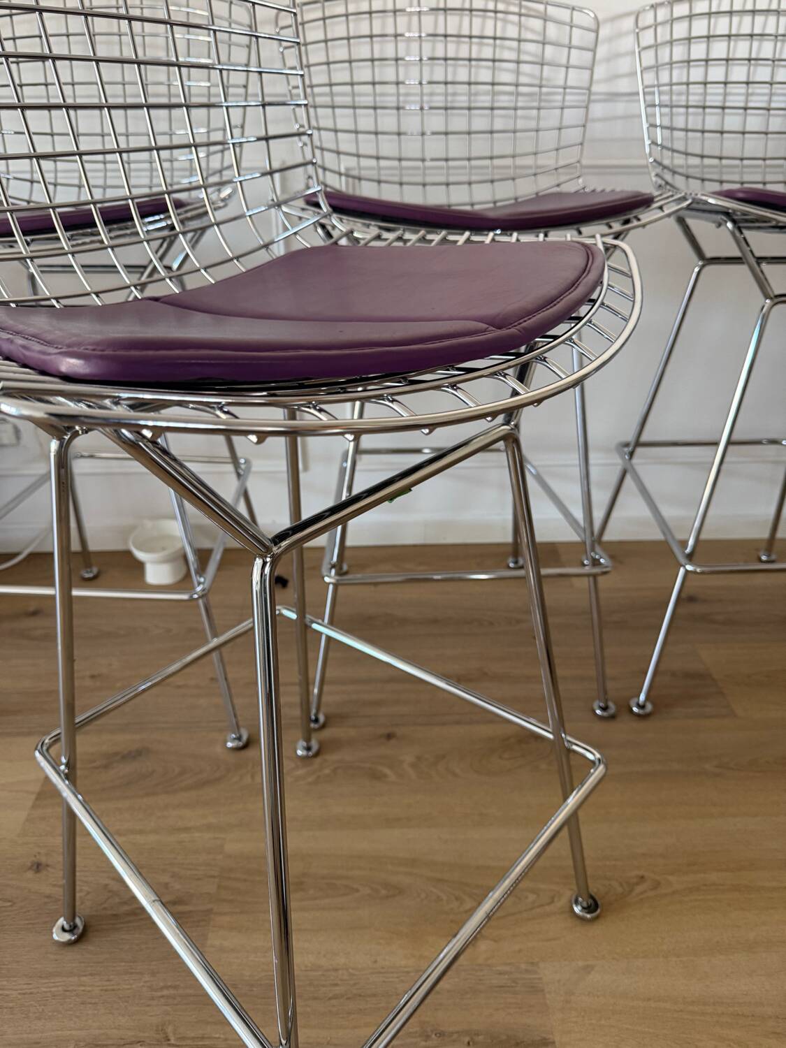 Tabourets - chaises hautes Bertoia — Knoll International