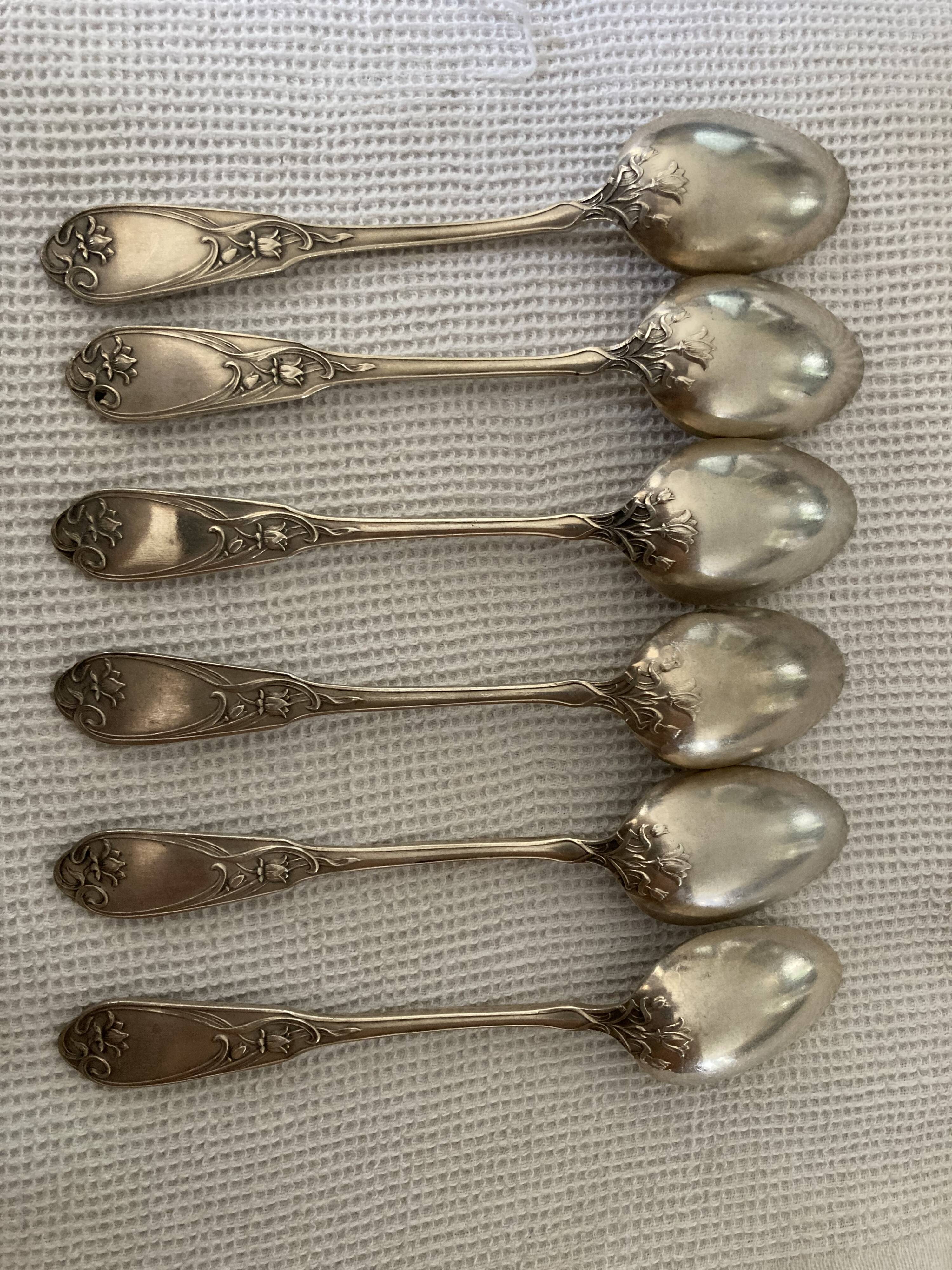 6 cutlery +6 small silver metal spoons
